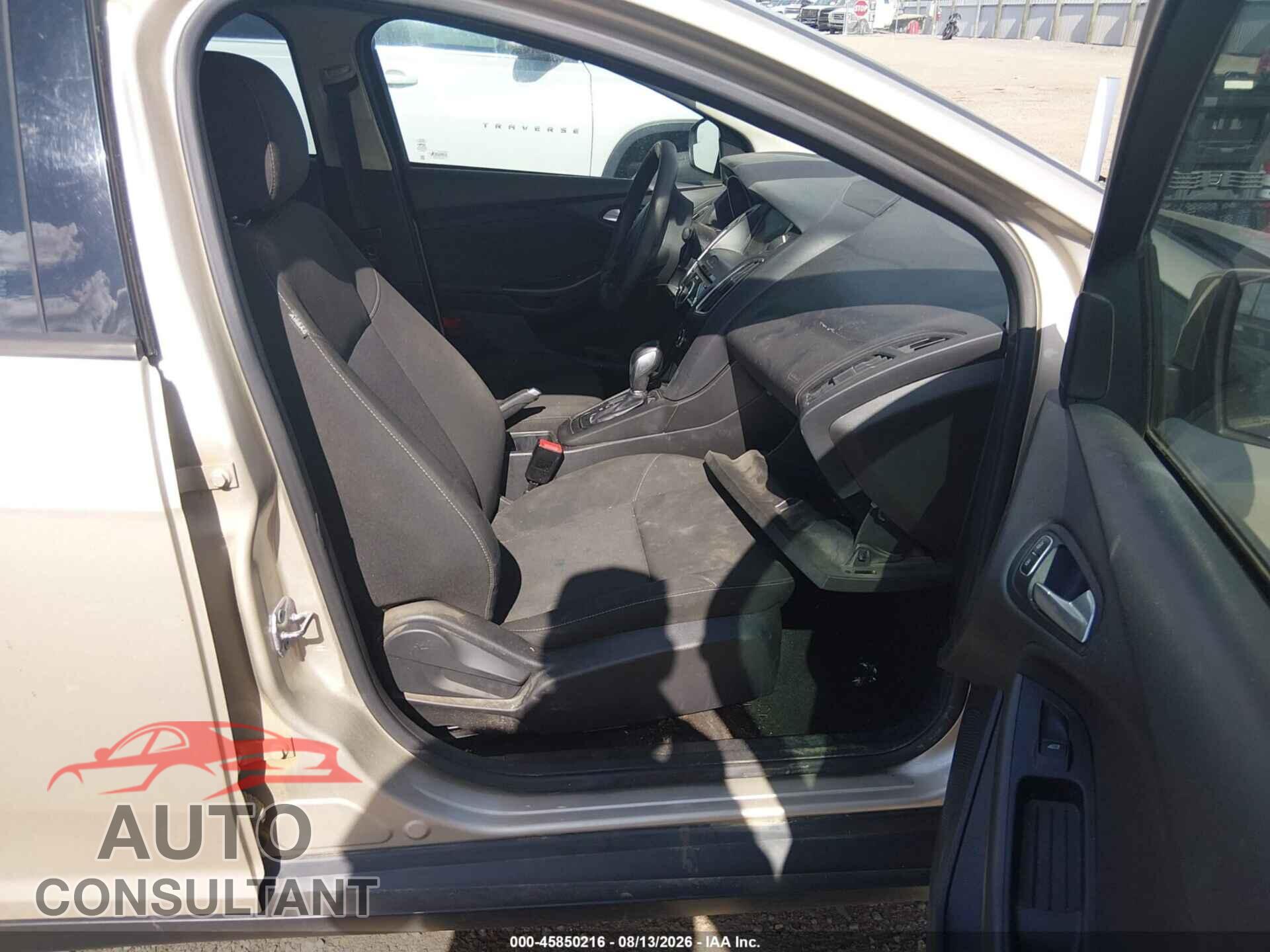 FORD FOCUS 2017 - 1FADP3H29HL238241