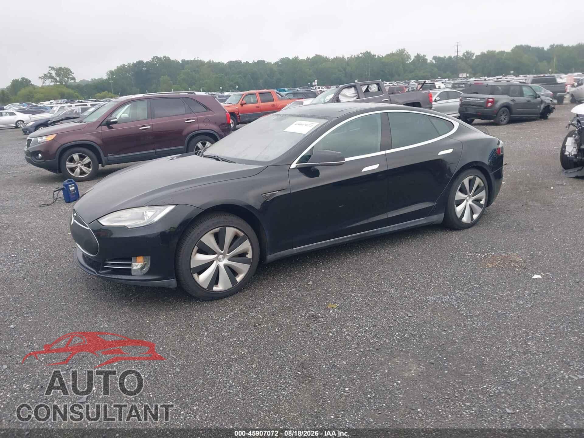TESLA MODEL S 2013 - 5YJSA1CG2DFP14630