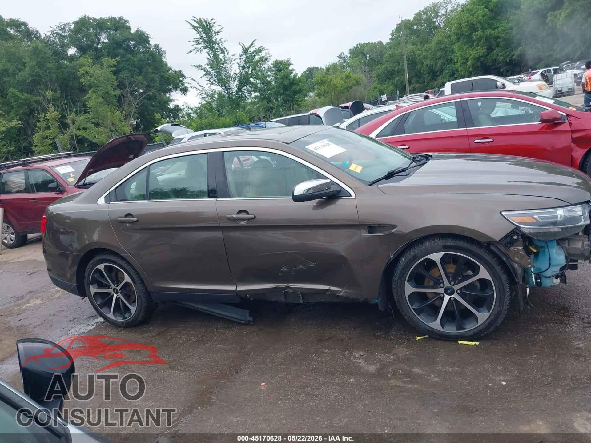 FORD TAURUS 2015 - 1FAHP2J80FG106923