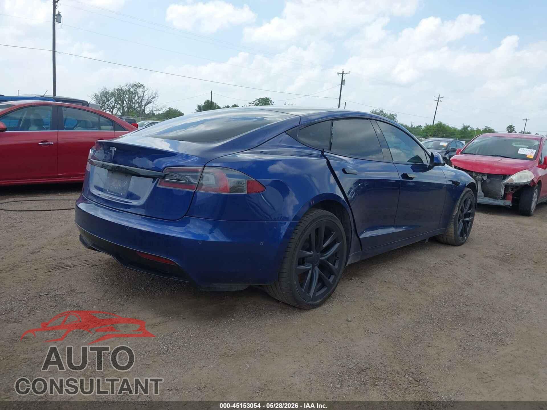 TESLA MODEL S 2021 - 5YJSA1E5XMF428441