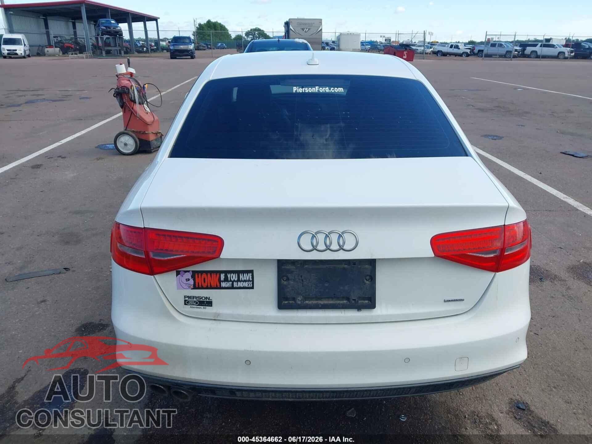 AUDI A4 2014 - WAUFFAFL7EA070738