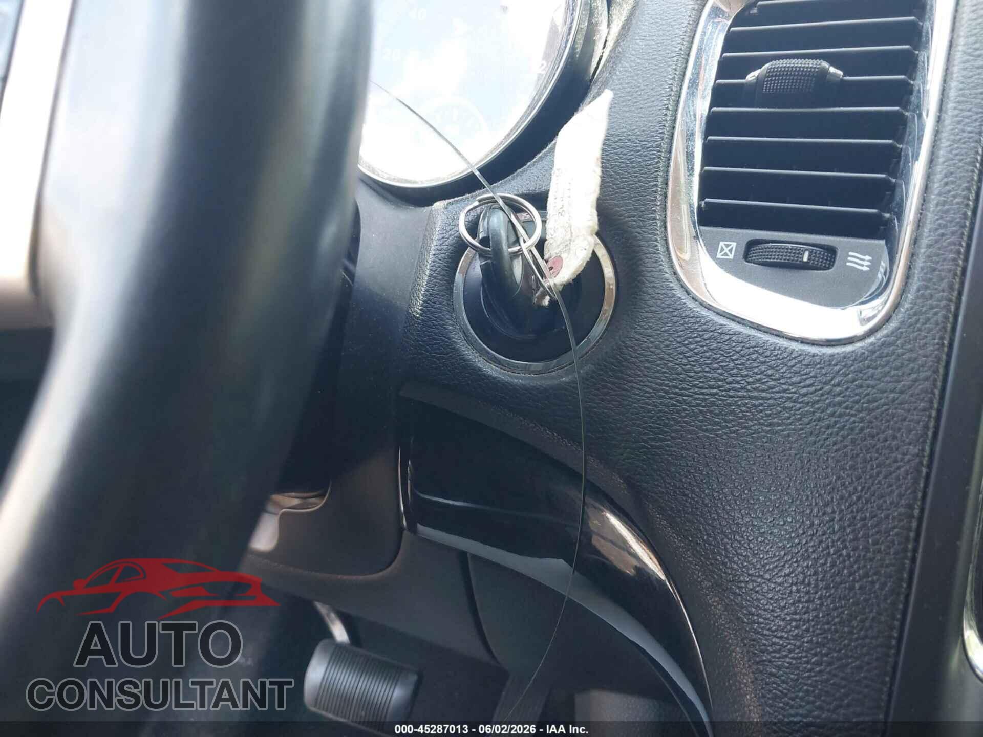 DODGE DURANGO 2013 - 1C4SDJDT3DC565046