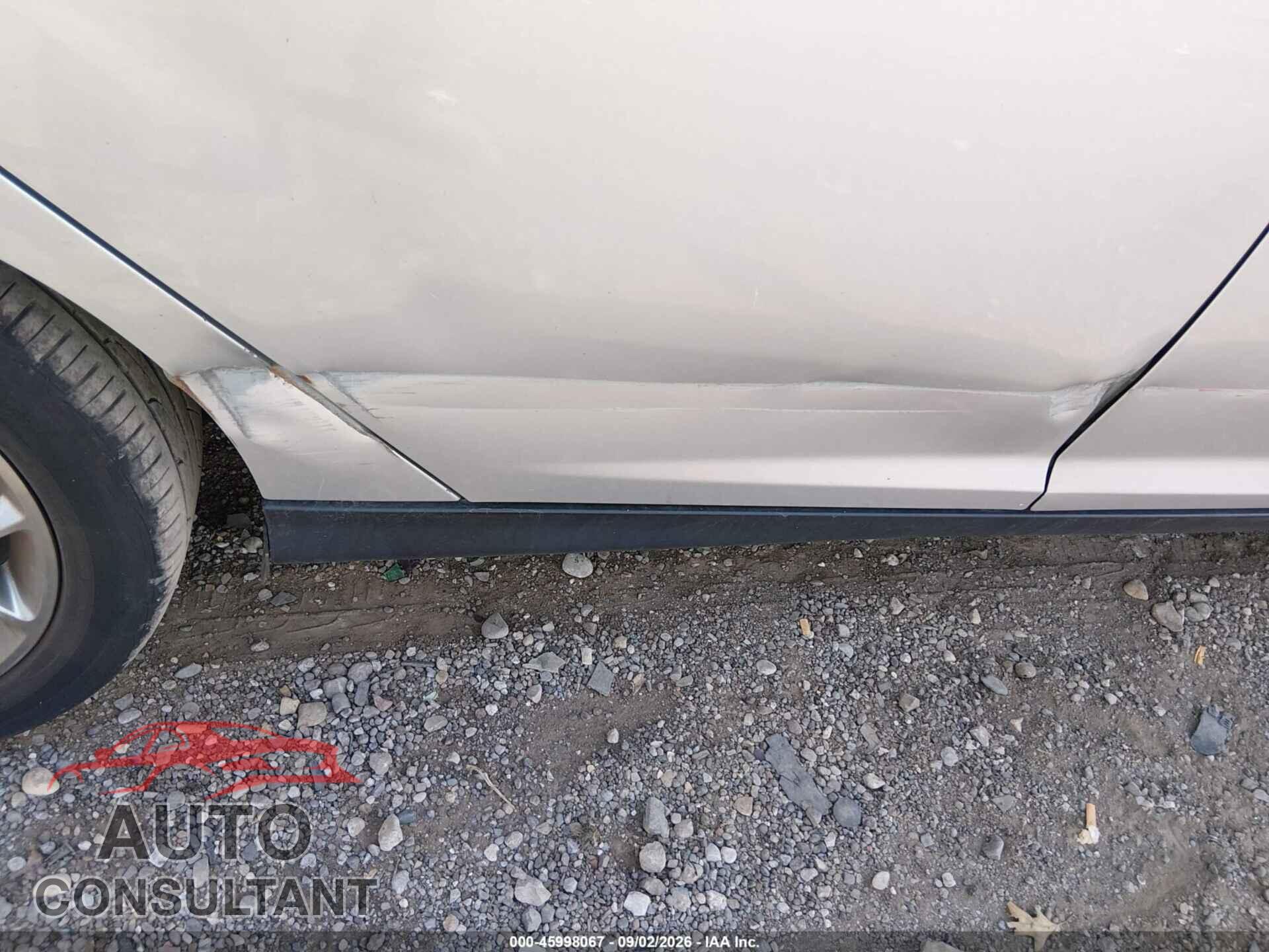 FORD FOCUS 2014 - 1FADP3F22EL217620