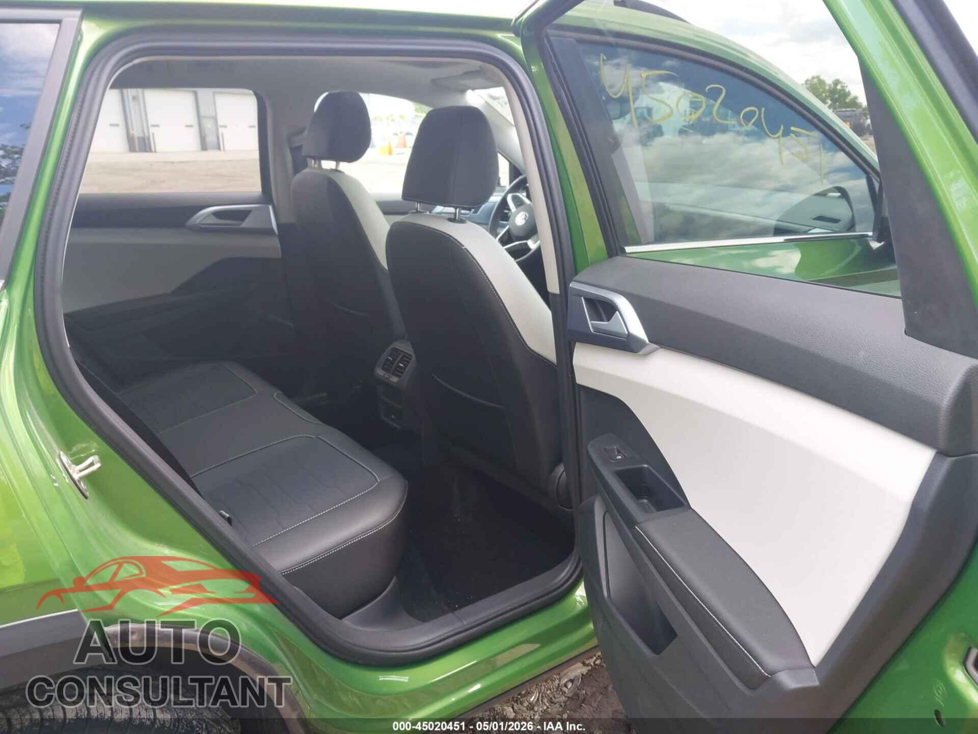 VOLKSWAGEN TAOS 2025 - 3VVVC7B20SM034543