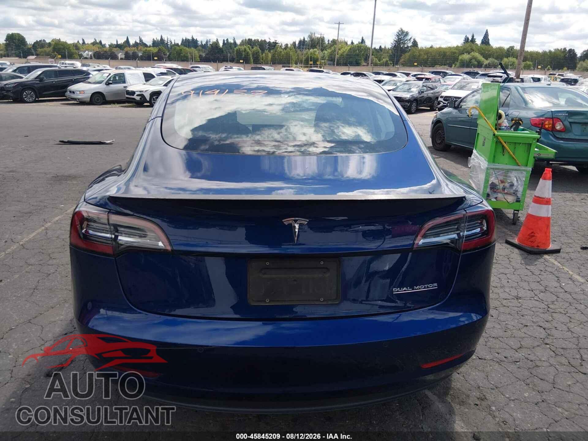 TESLA MODEL 3 2021 - 5YJ3E1EC6MF914137