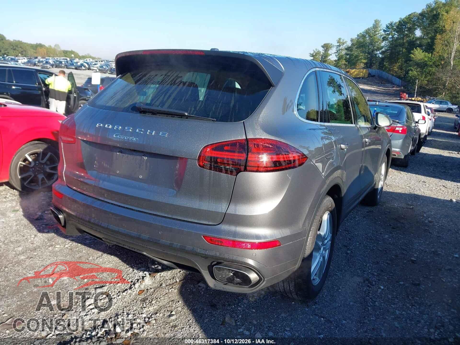 PORSCHE CAYENNE 2016 - WP1AA2A29GKA08818