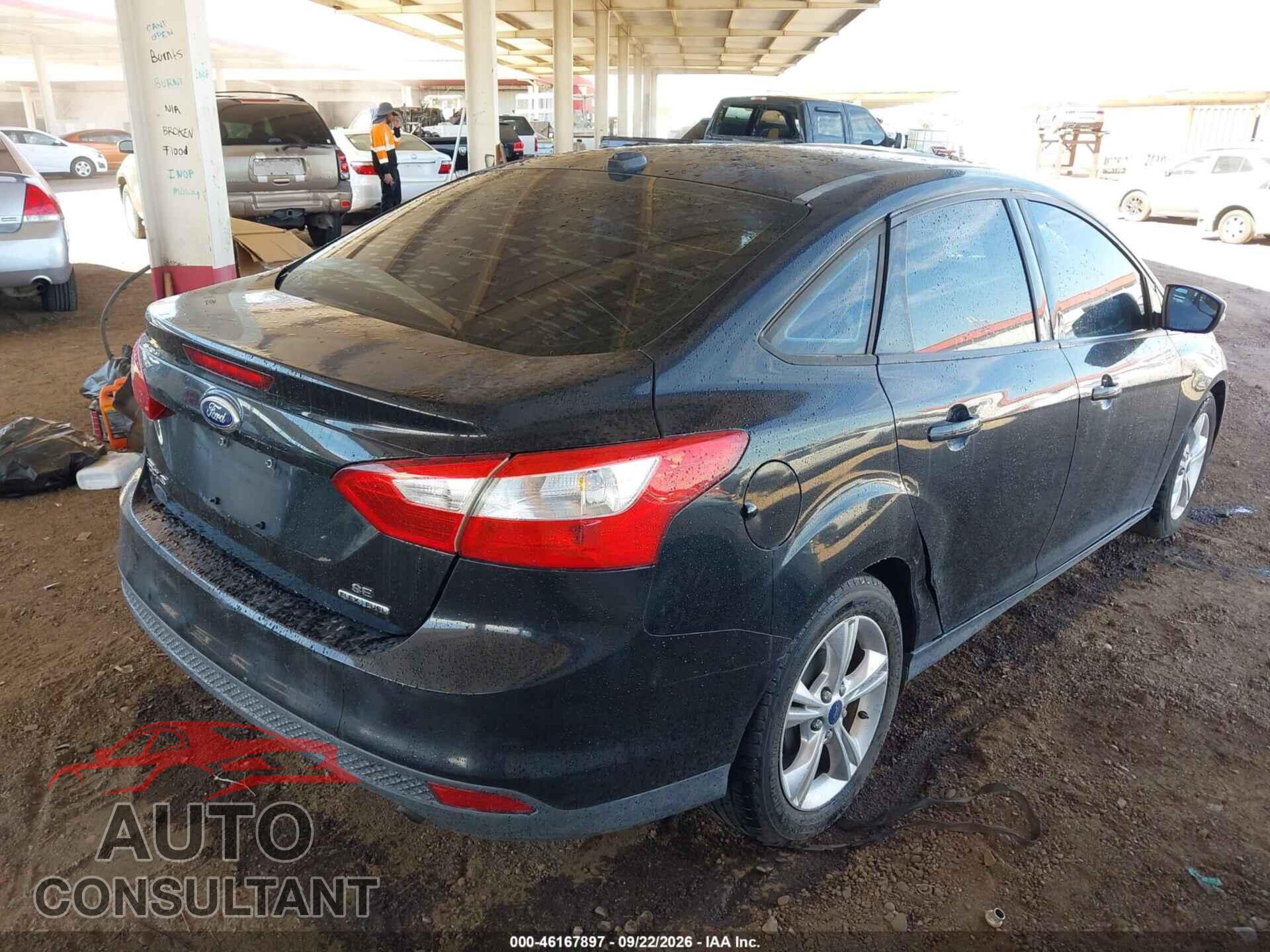 FORD FOCUS 2014 - 1FADP3F22EL374810