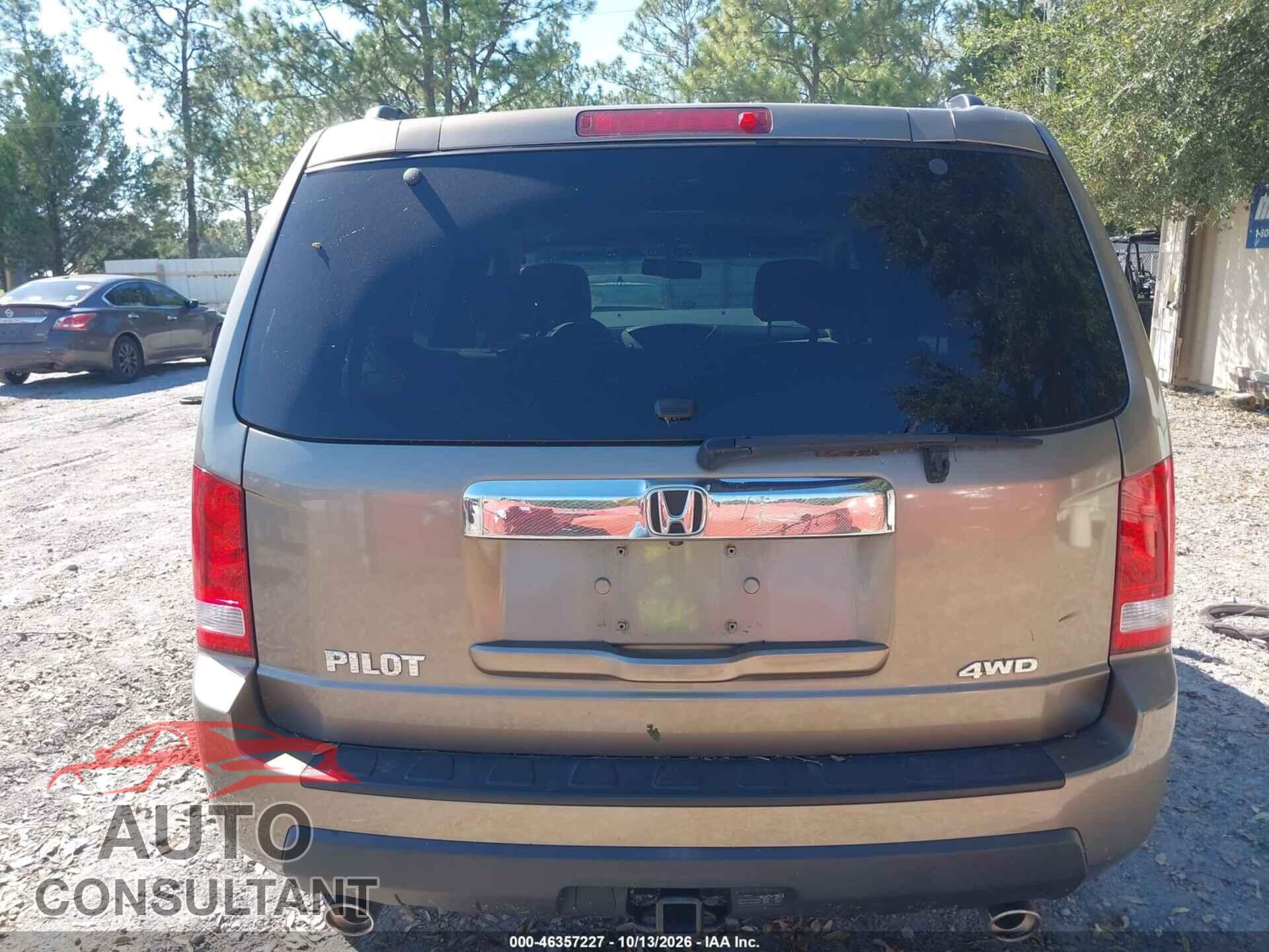 HONDA PILOT 2010 - 5FNYF4H56AB032995