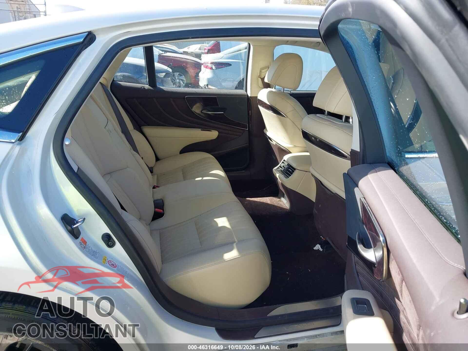 LEXUS LS 500 2018 - JTHC51FF0J5000518