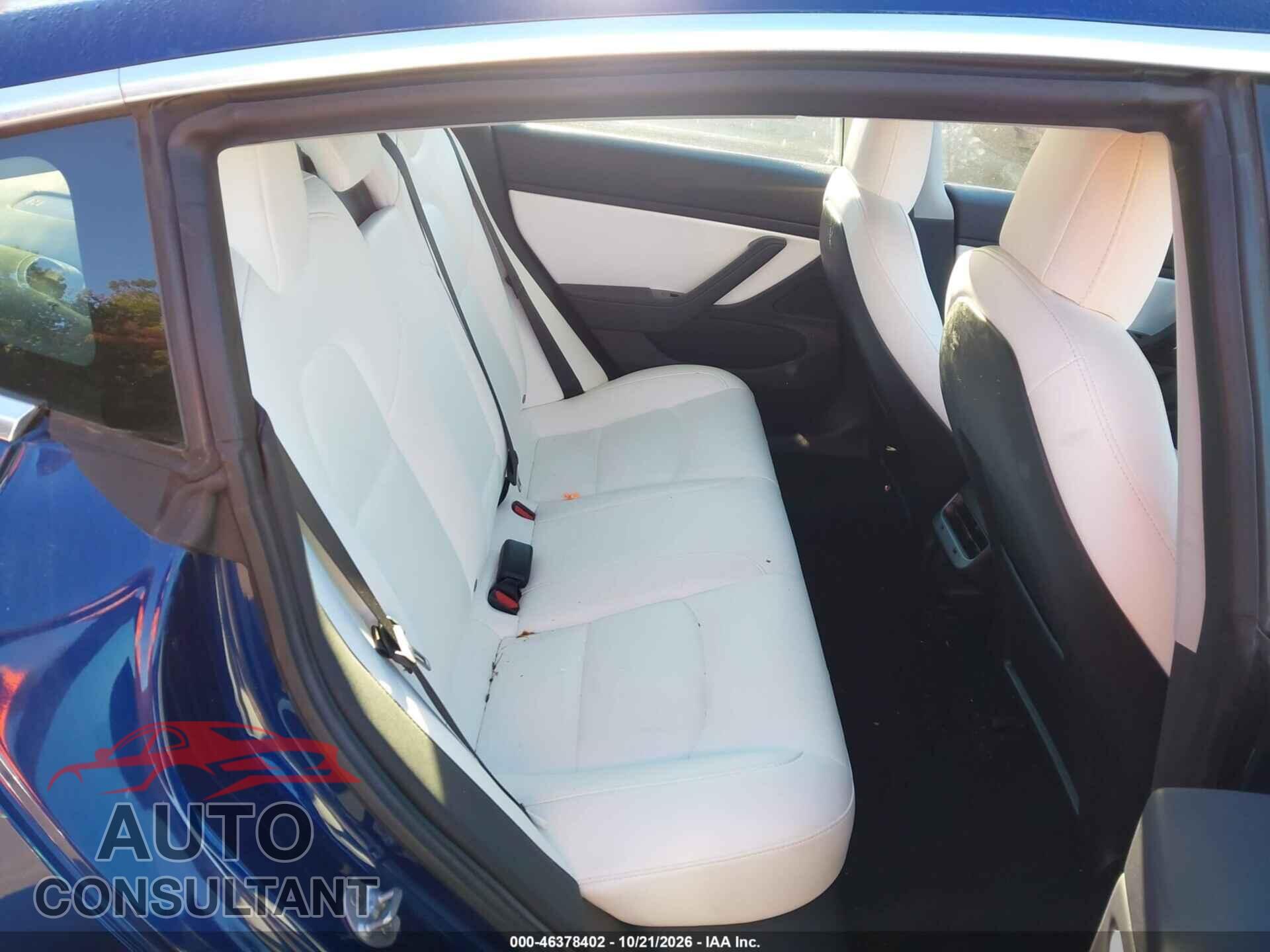 TESLA MODEL 3 2019 - 5YJ3E1EA7KF301942