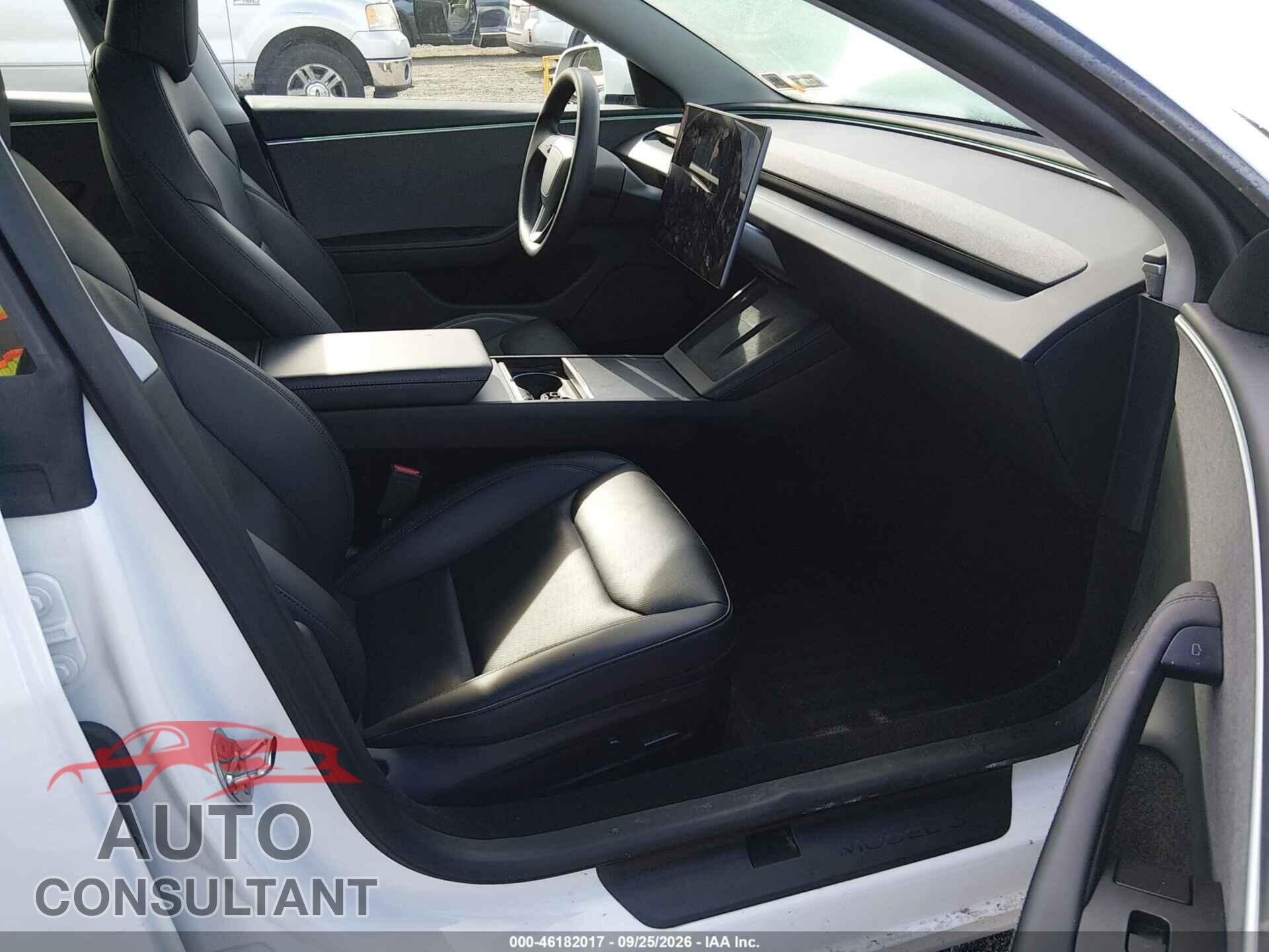 TESLA MODEL 3 2024 - 5YJ3E1EA5RF854406
