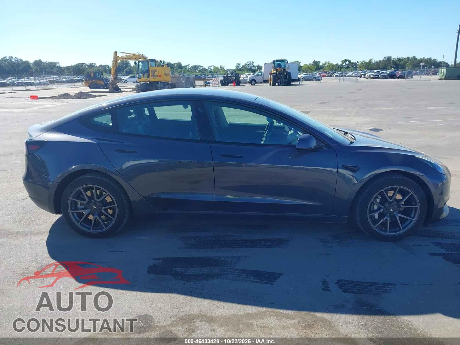 TESLA MODEL 3 2021 - 5YJ3E1EA0MF085242