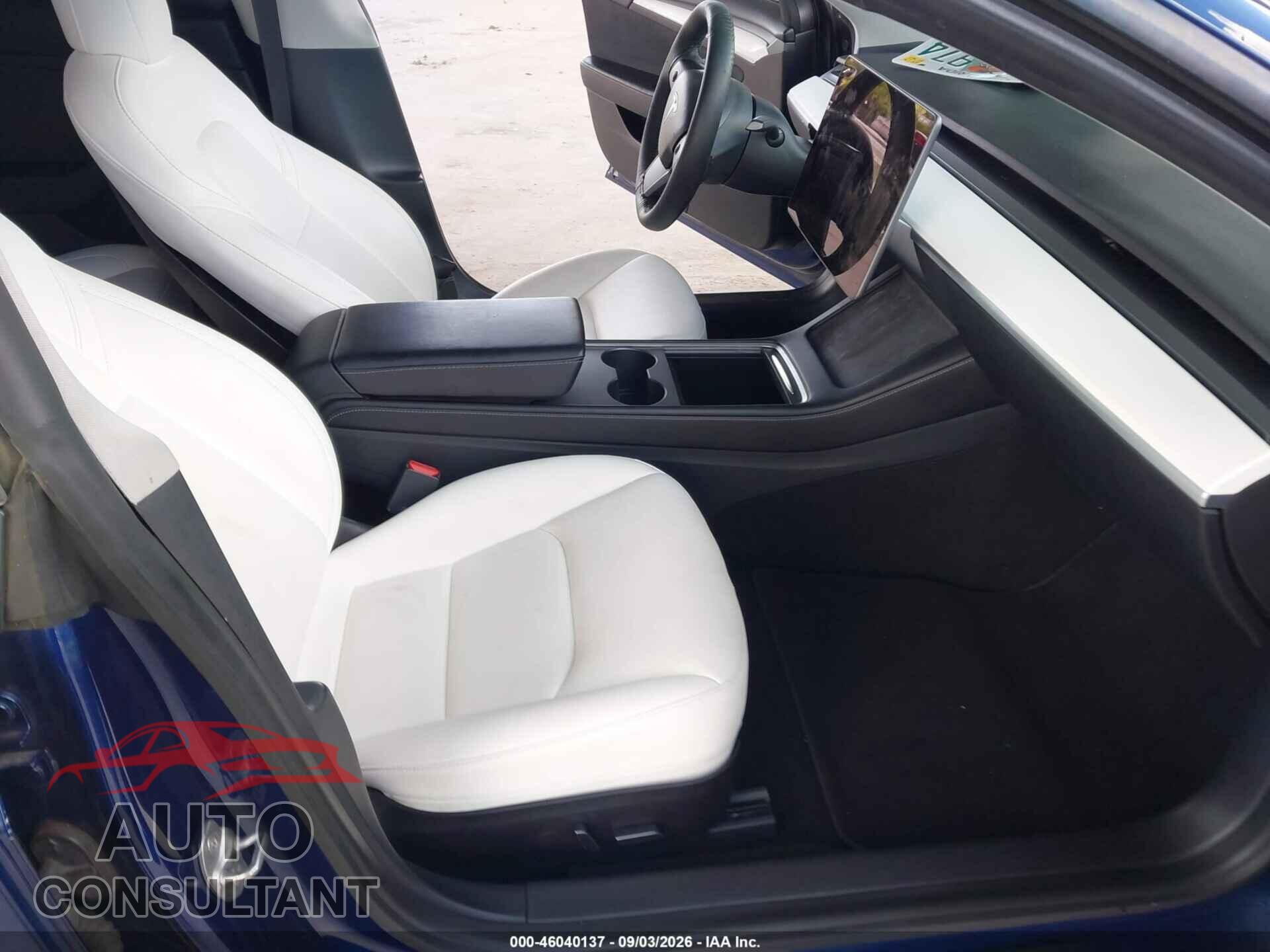 TESLA MODEL 3 2021 - 5YJ3E1EB8MF992927