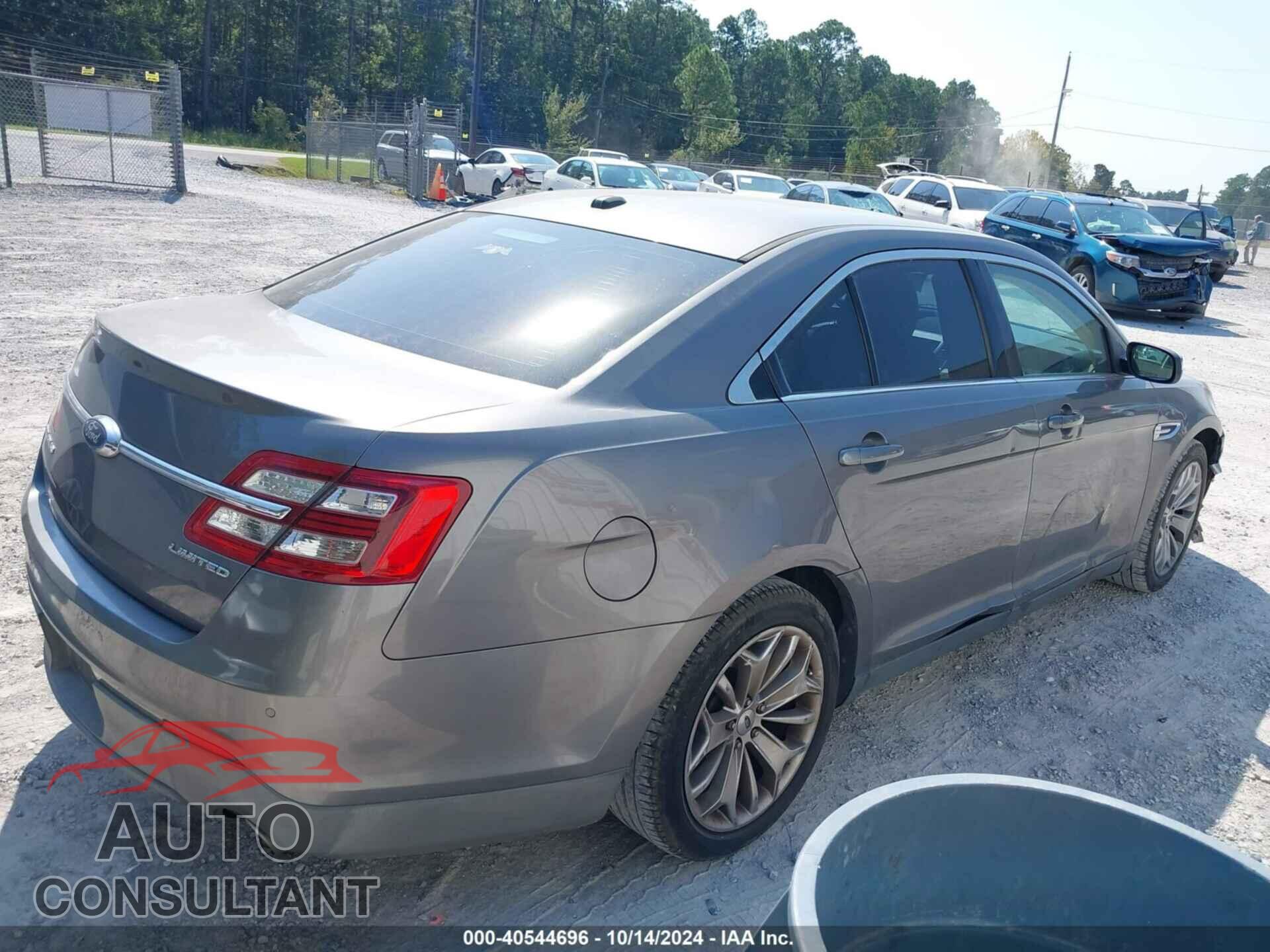 FORD TAURUS 2013 - 1FAHP2F83DG101186