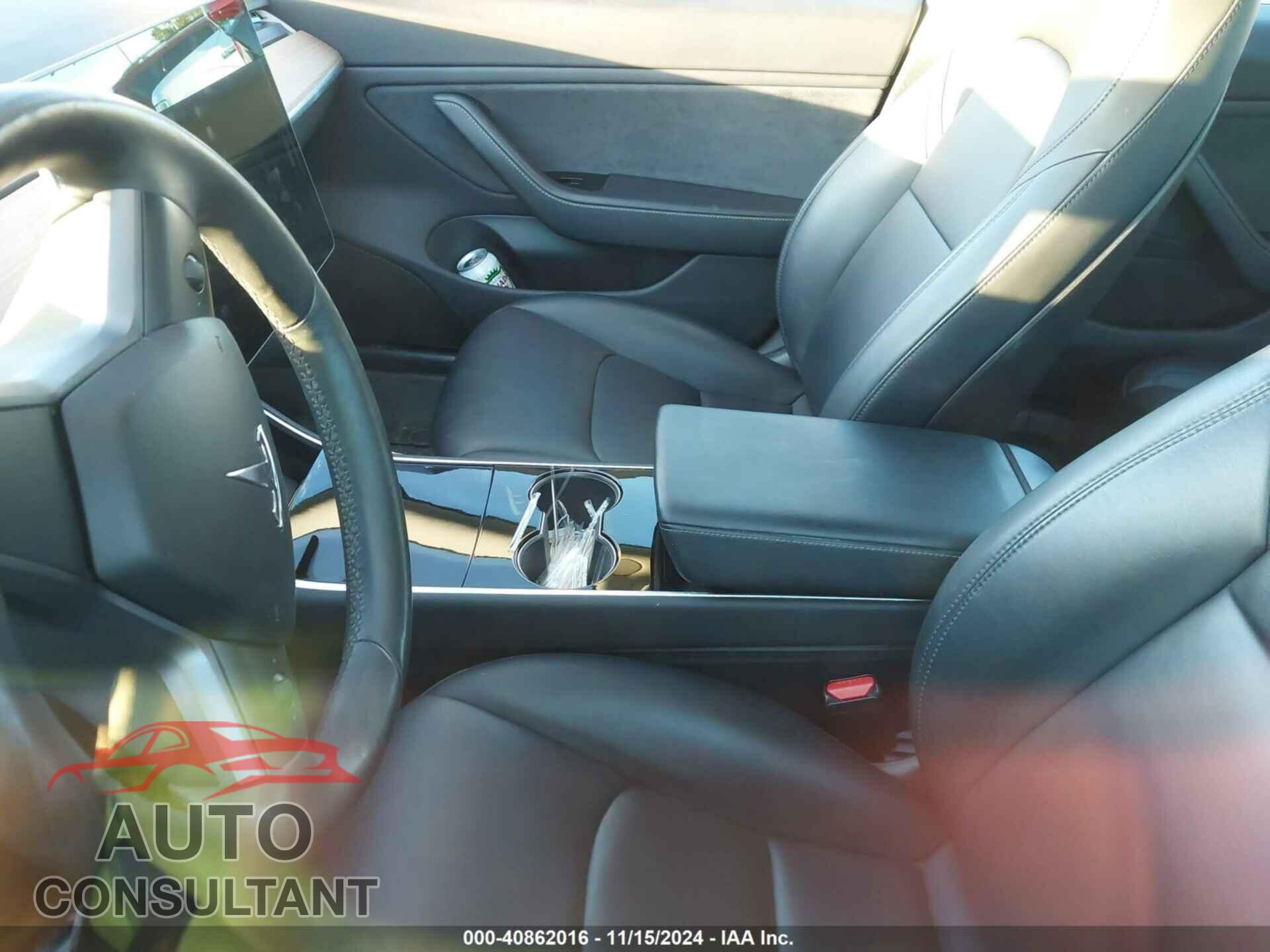 TESLA MODEL 3 2018 - 5YJ3E1EA9JF018179