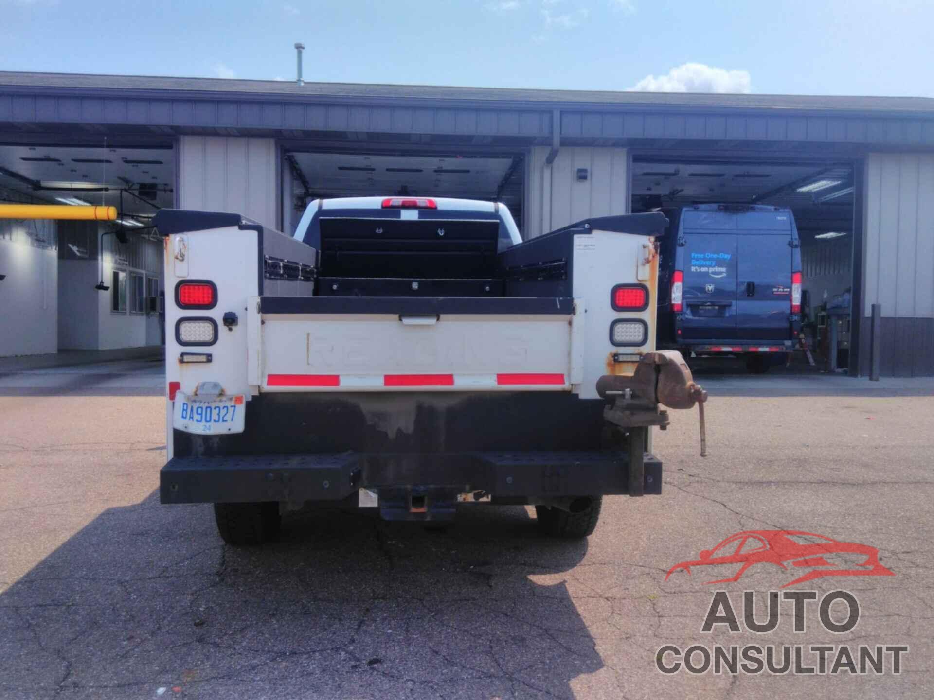 CHEVROLET SILVERADO 3500HD 2016 - 1GB5KYCG2GZ329400