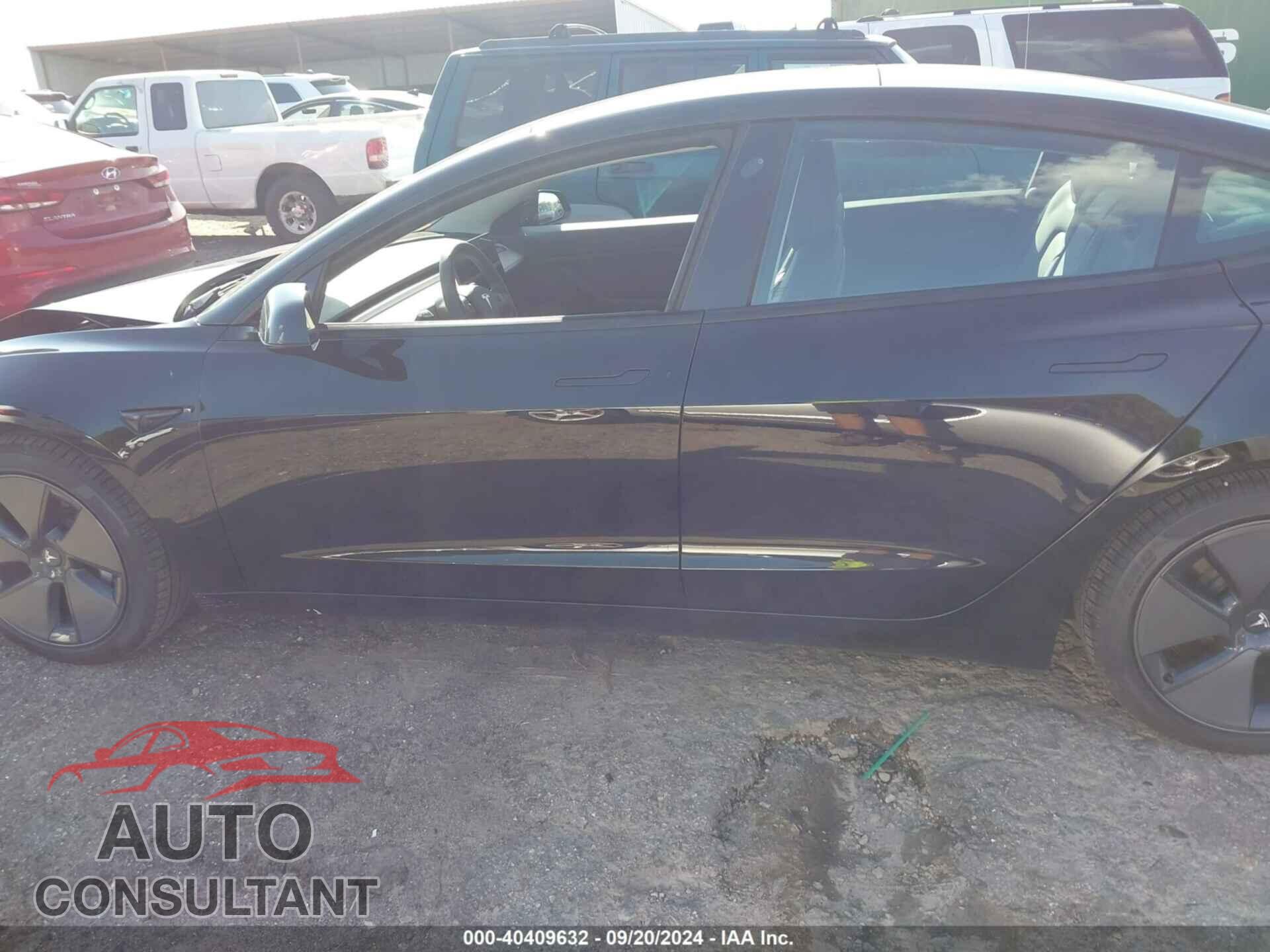 TESLA MODEL 3 2021 - 5YJ3E1EAXMF920991