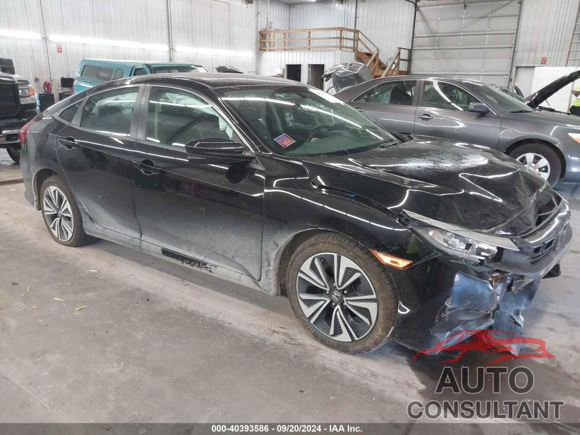 HONDA CIVIC 2018 - 19XFC1F32JE001331