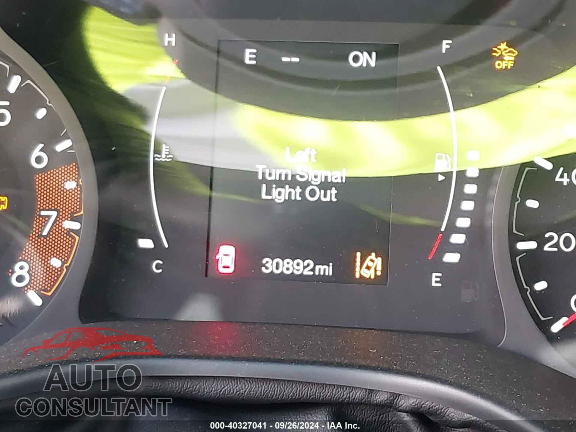 JEEP COMPASS 2022 - 3C4NJCBB9NT119503
