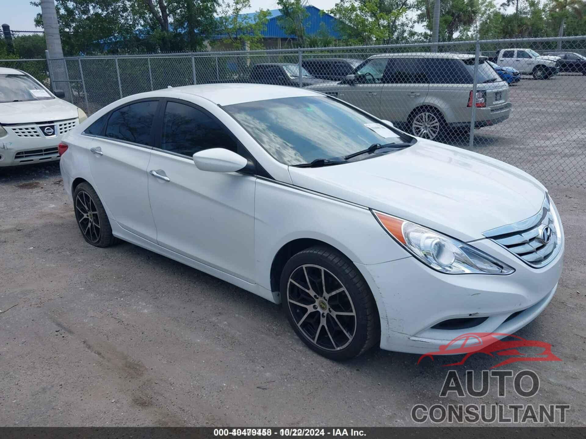 HYUNDAI SONATA 2011 - 5NPEC4AC0BH194175