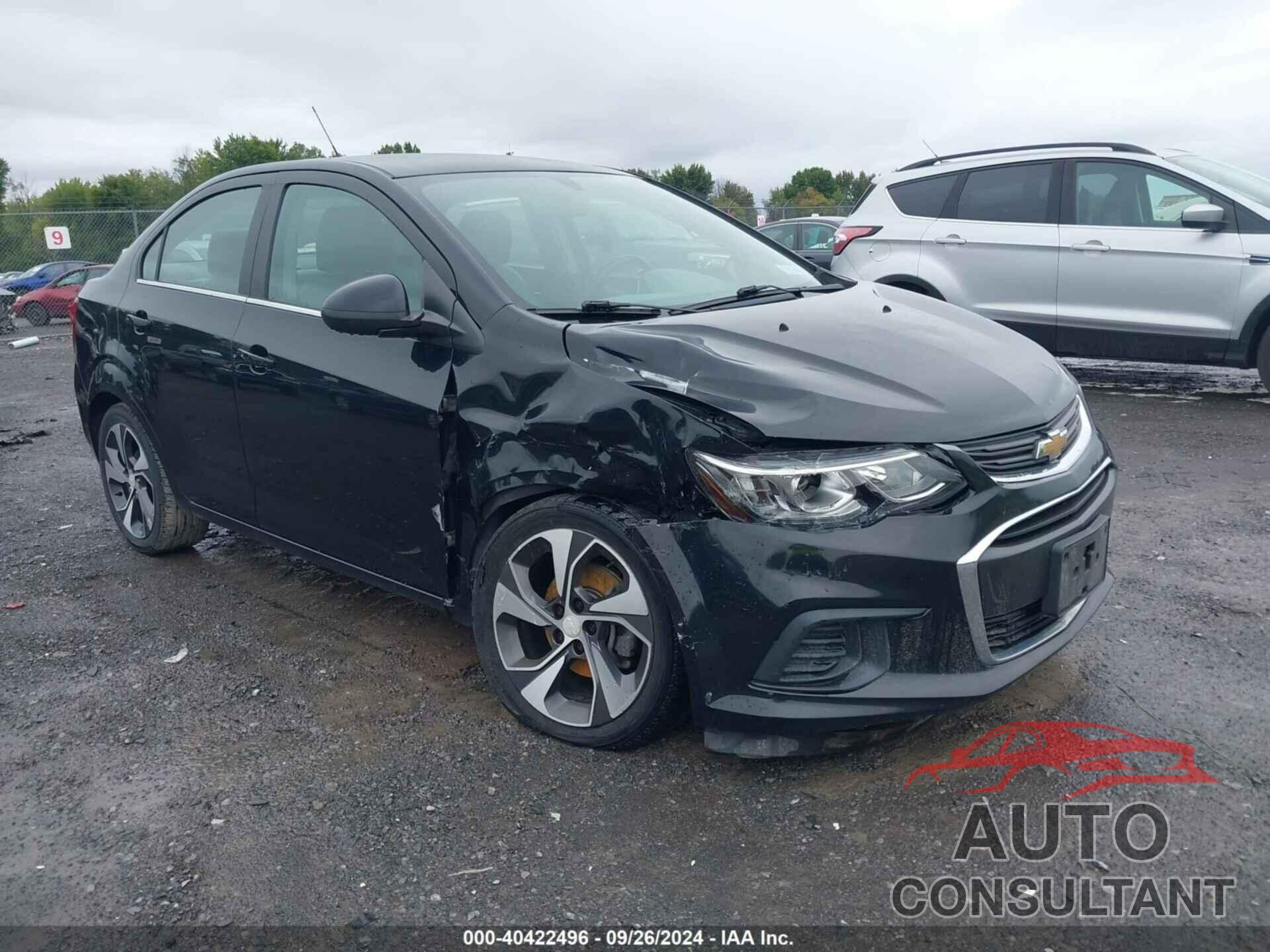 CHEVROLET SONIC 2017 - 1G1JF5SB5H4101594