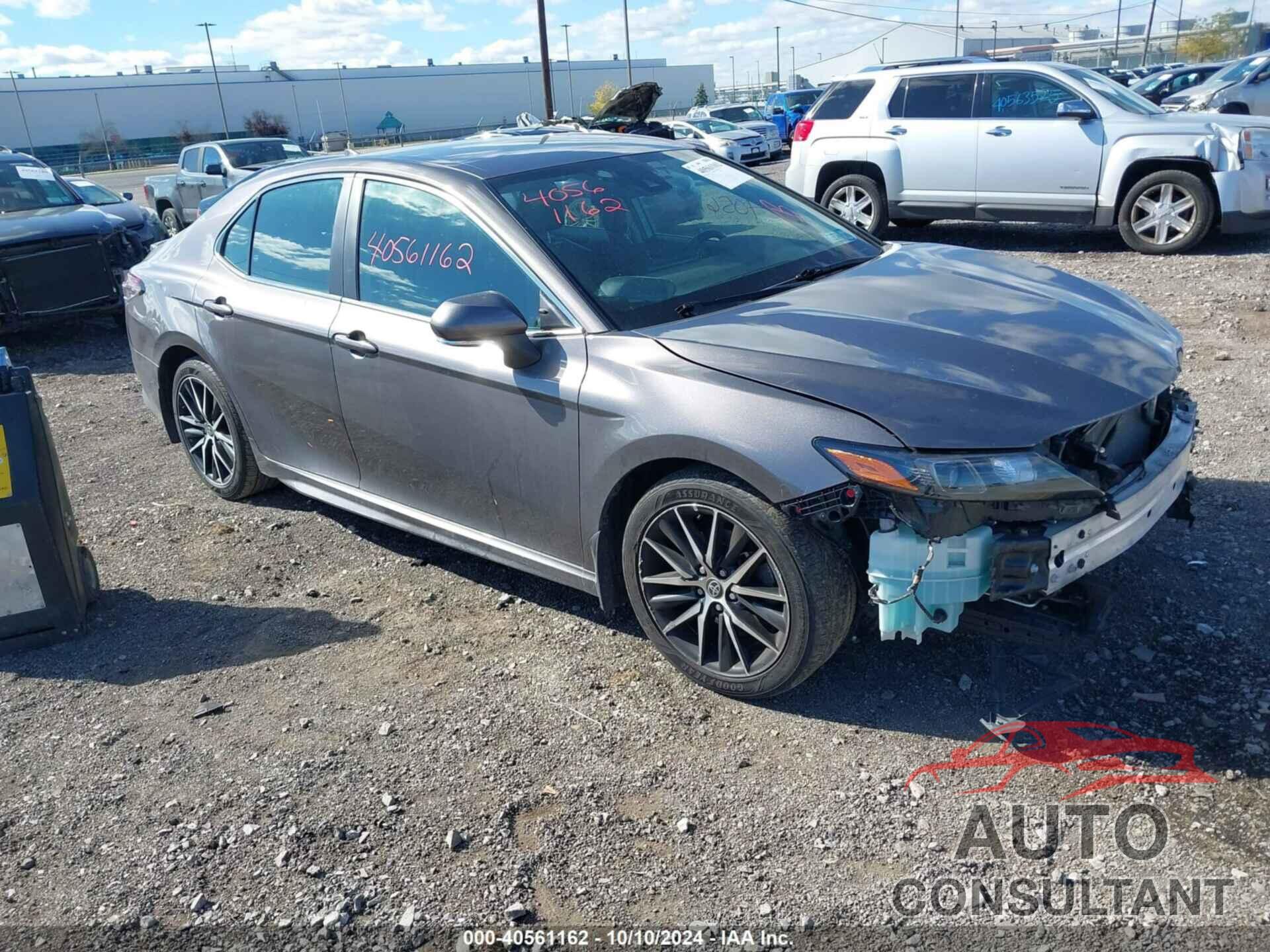 TOYOTA CAMRY 2022 - 4T1G11AK5NU708998
