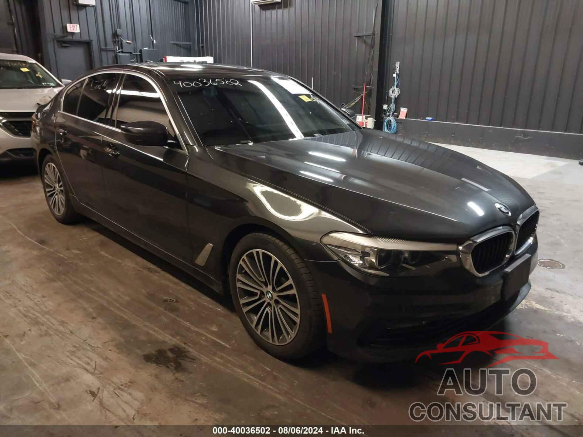 BMW 530I 2018 - WBAJA7C52JWA73225