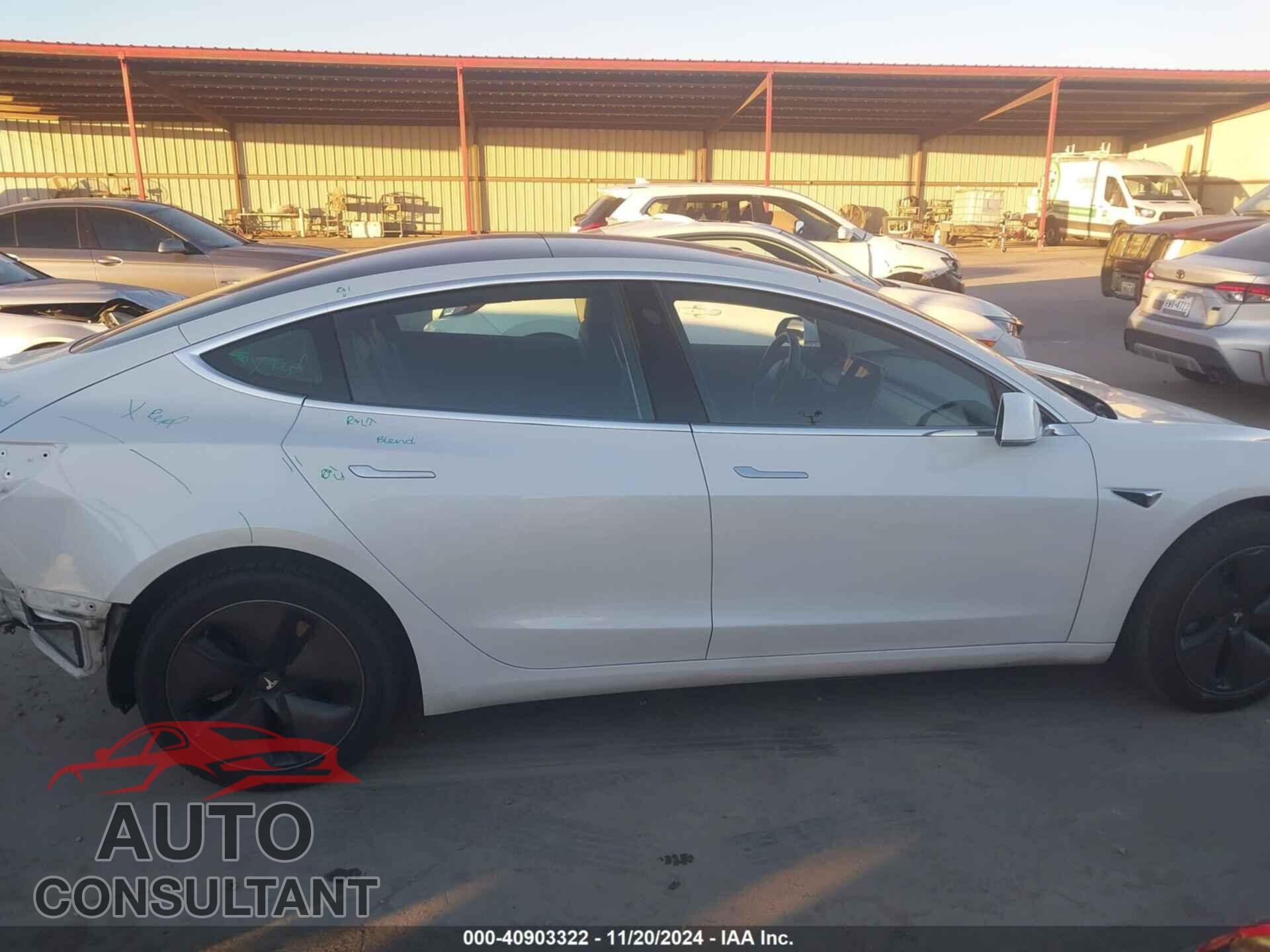 TESLA MODEL 3 2018 - 5YJ3E1EA5JF162344