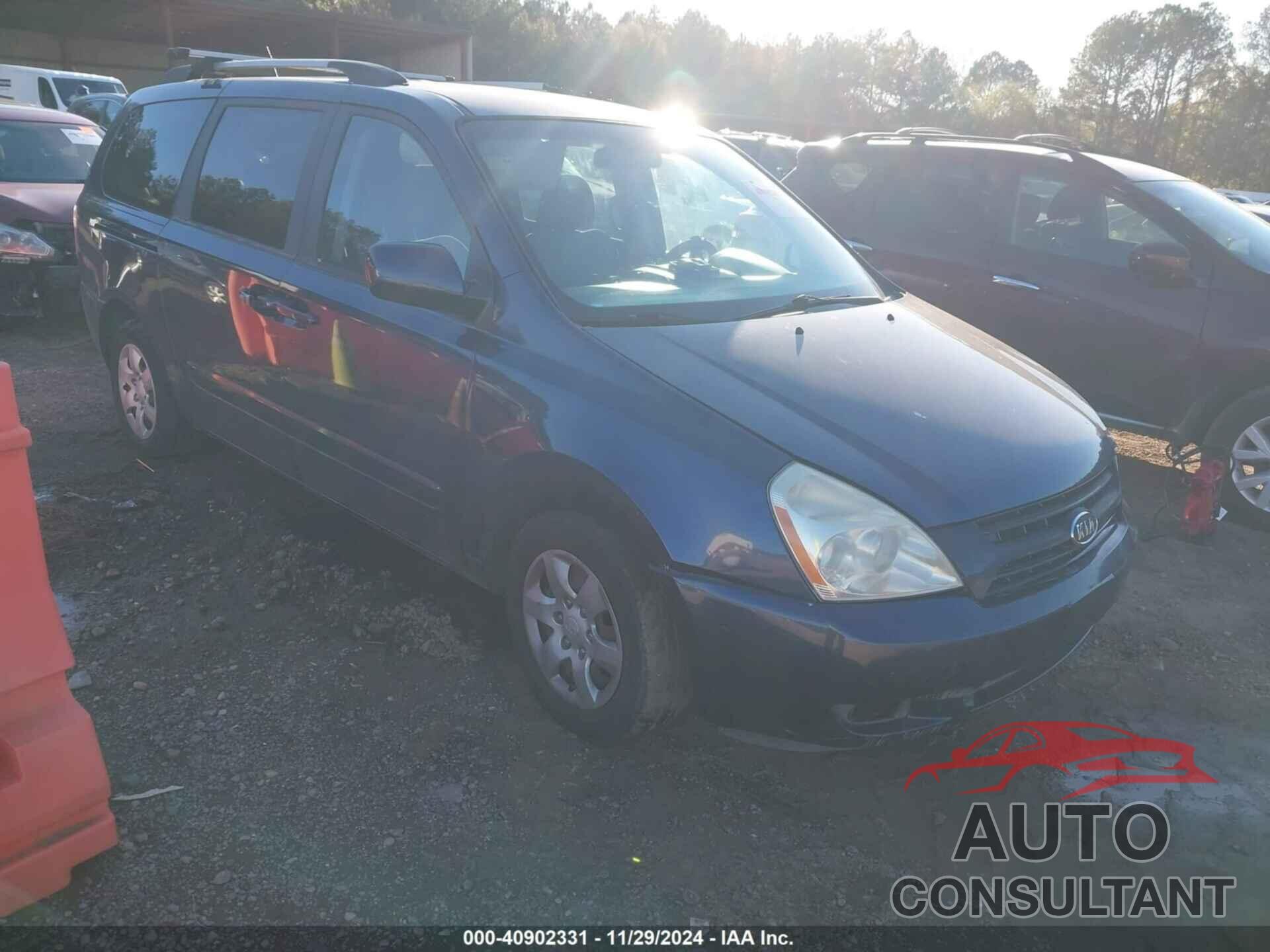KIA SEDONA 2009 - KNDMB233096299240