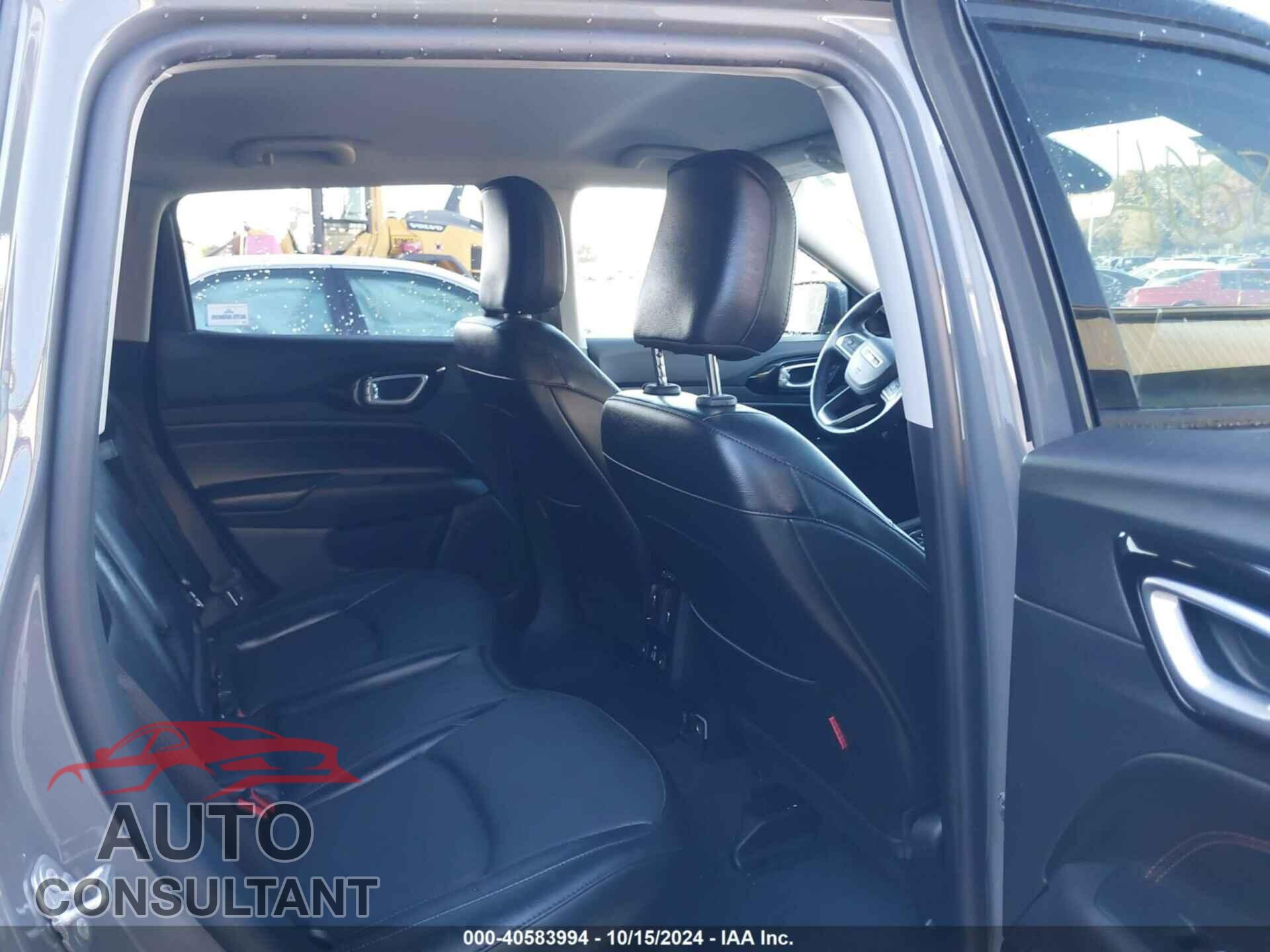 JEEP COMPASS 2022 - 3C4NJDDB1NT155642