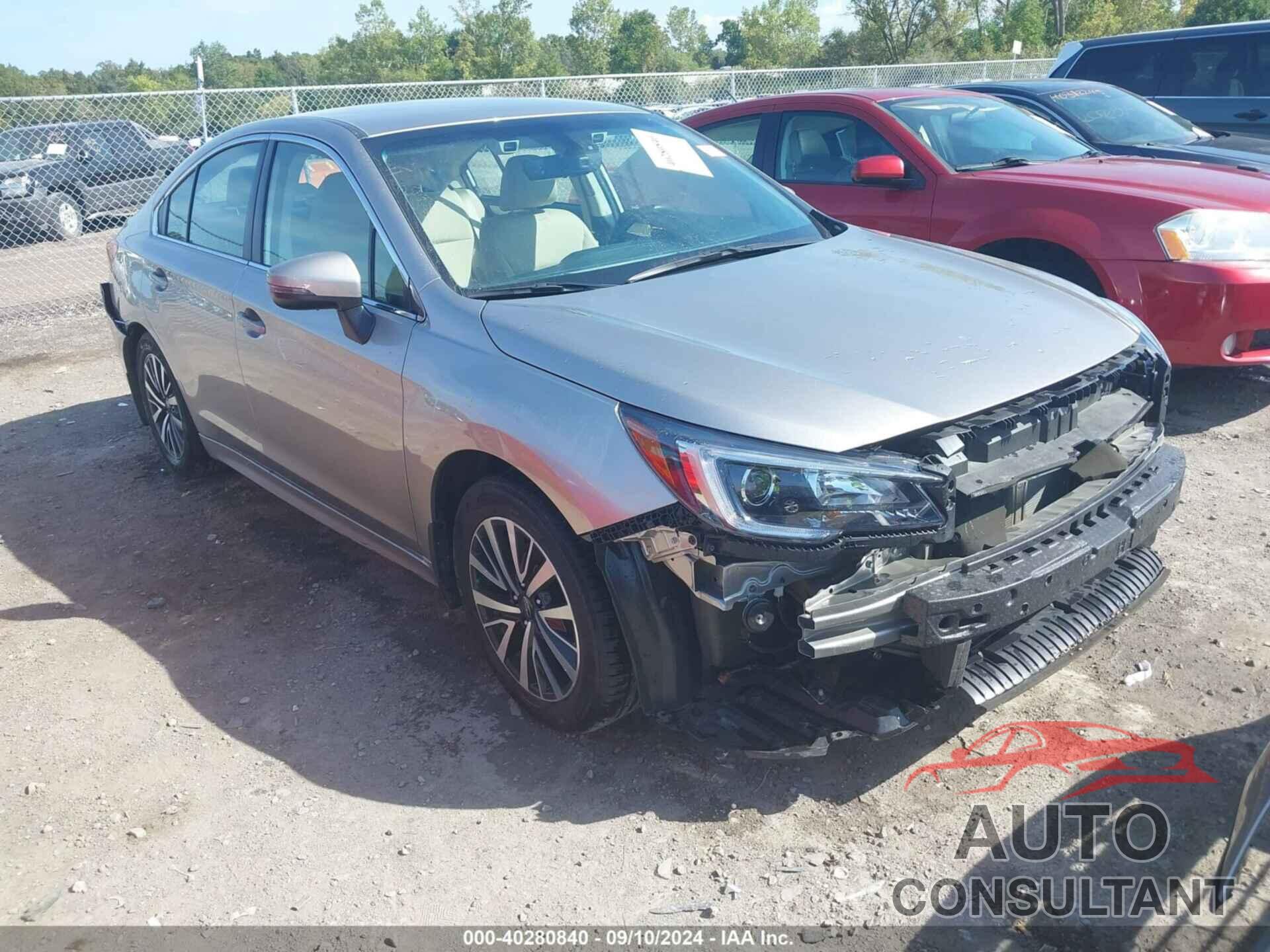 SUBARU LEGACY 2018 - 4S3BNAF65J3046886