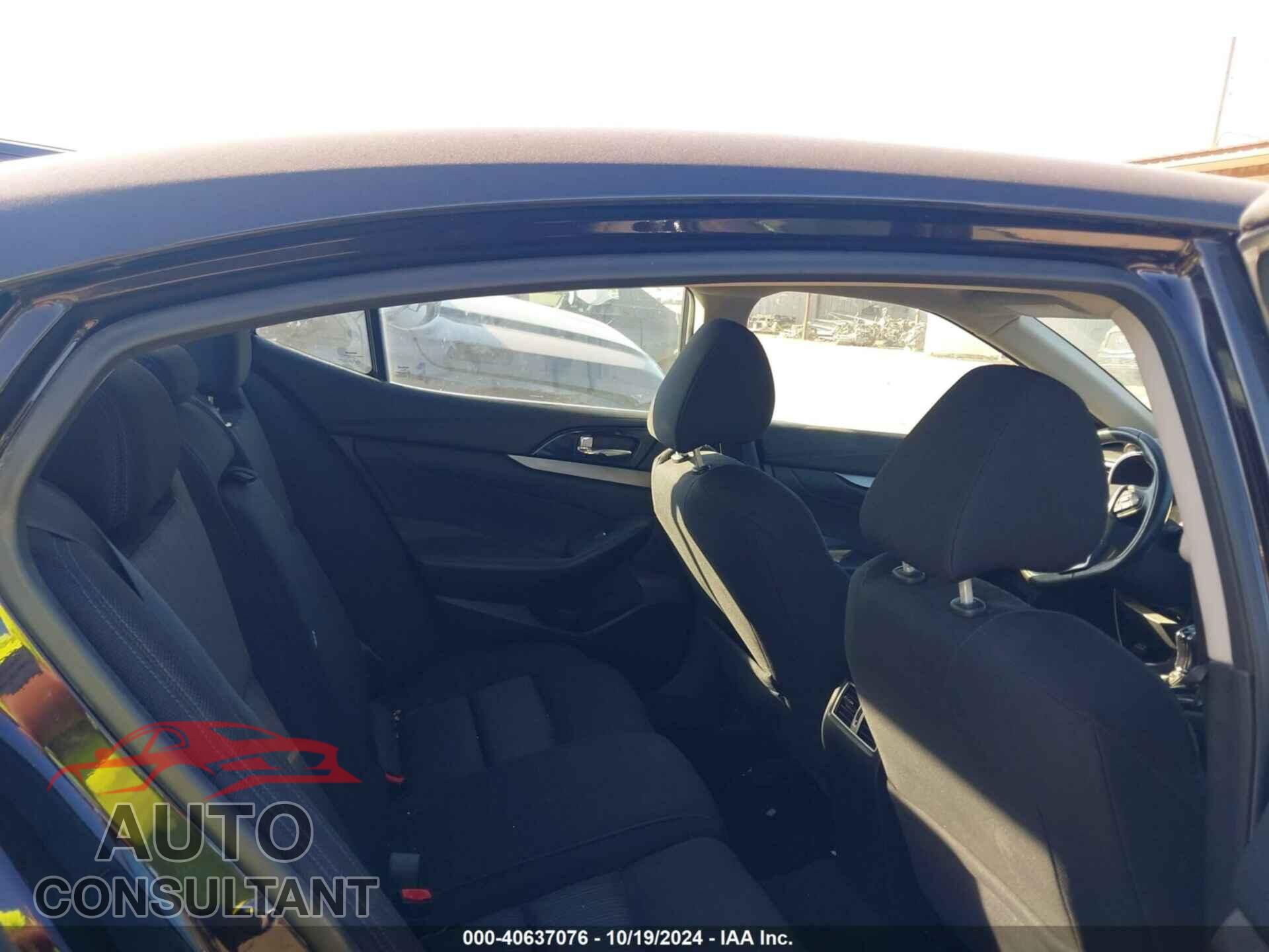 NISSAN MAXIMA 2016 - 1N4AA6AP0GC903473