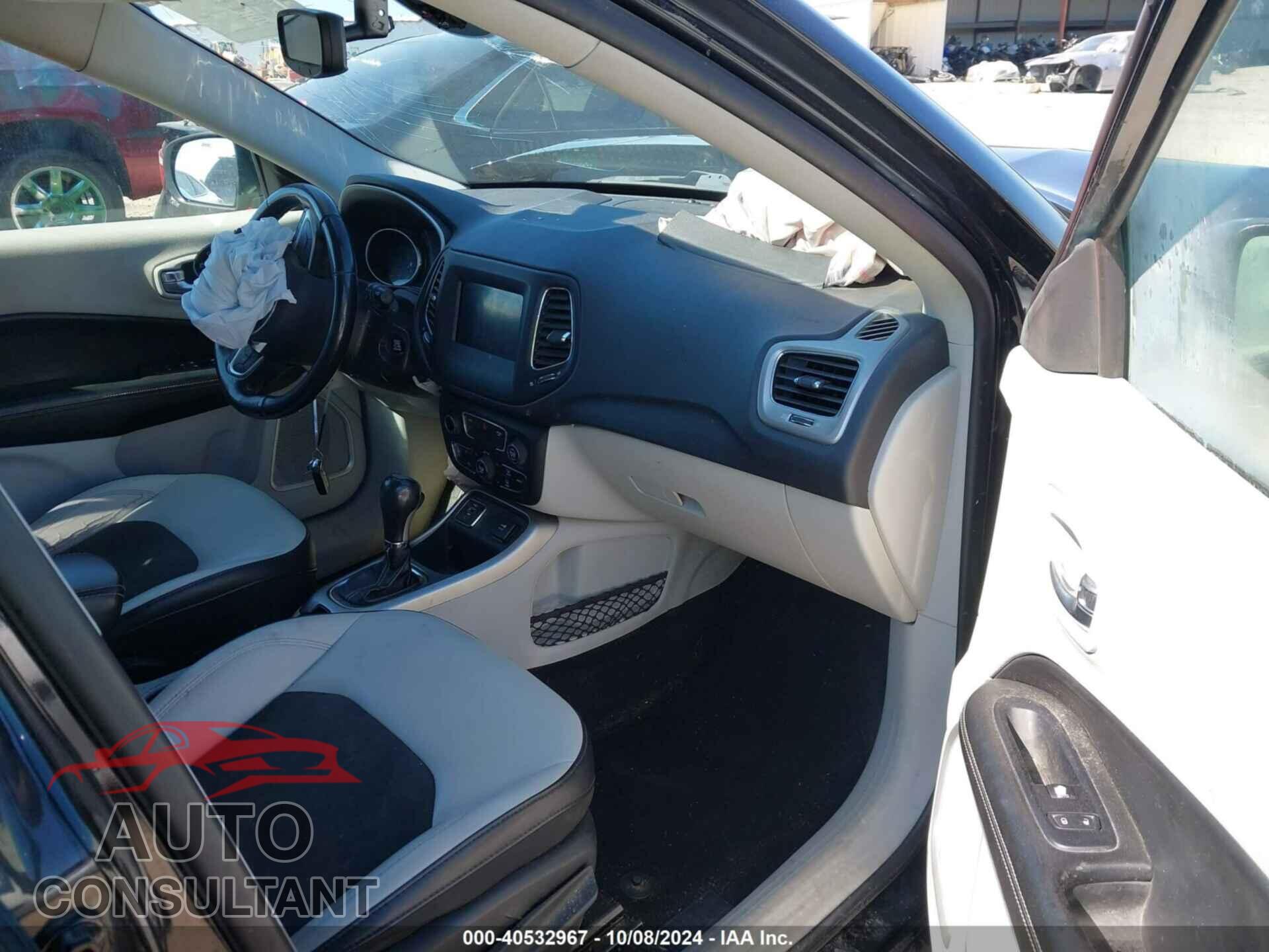 JEEP COMPASS 2019 - 3C4NJCBB2KT668522