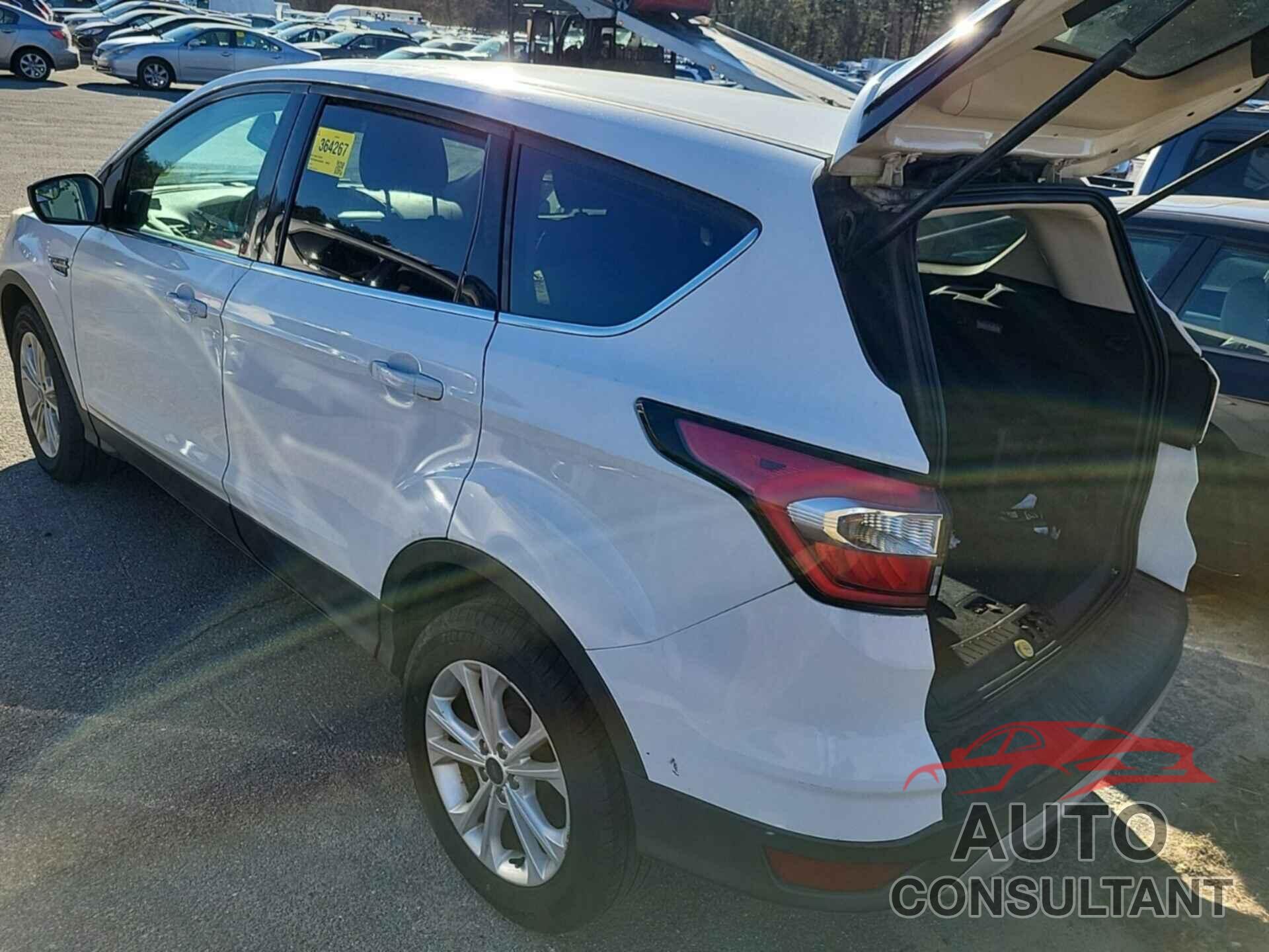 FORD ESCAPE 2017 - 1FMCU9GDXHUC04626