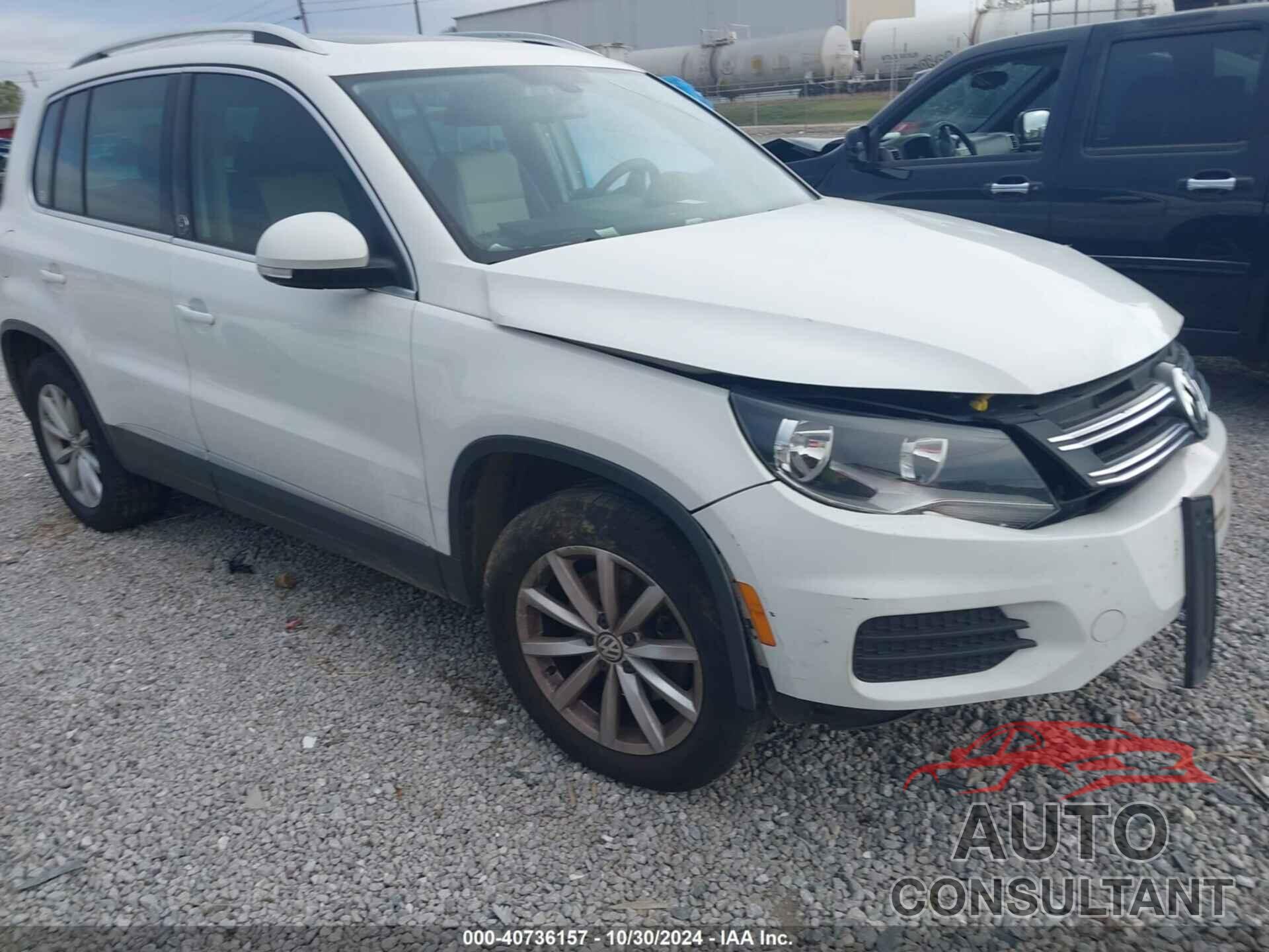 VOLKSWAGEN TIGUAN 2017 - WVGRV7AX0HK018636