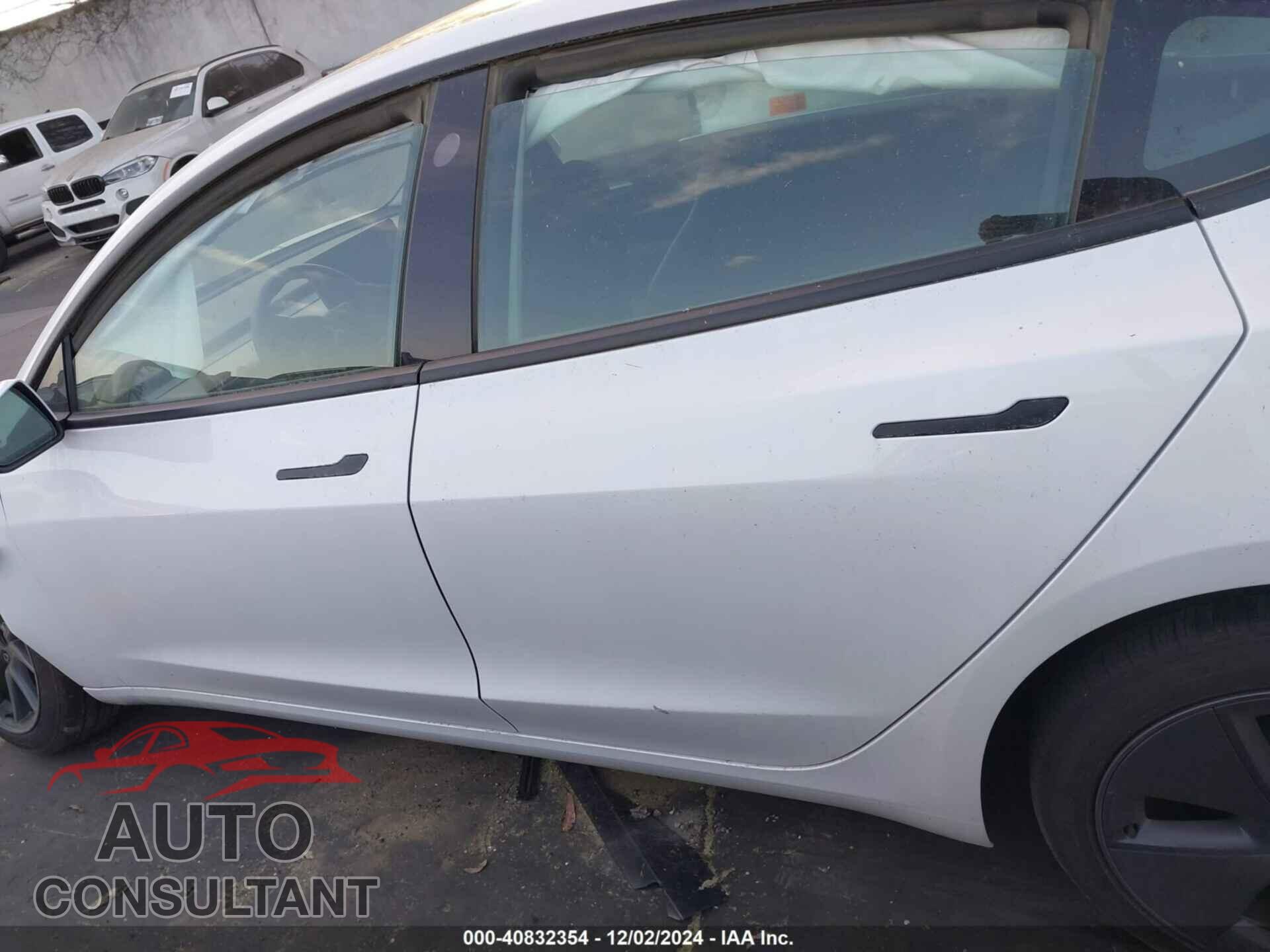 TESLA MODEL 3 2023 - 5YJ3E1EA5PF572425