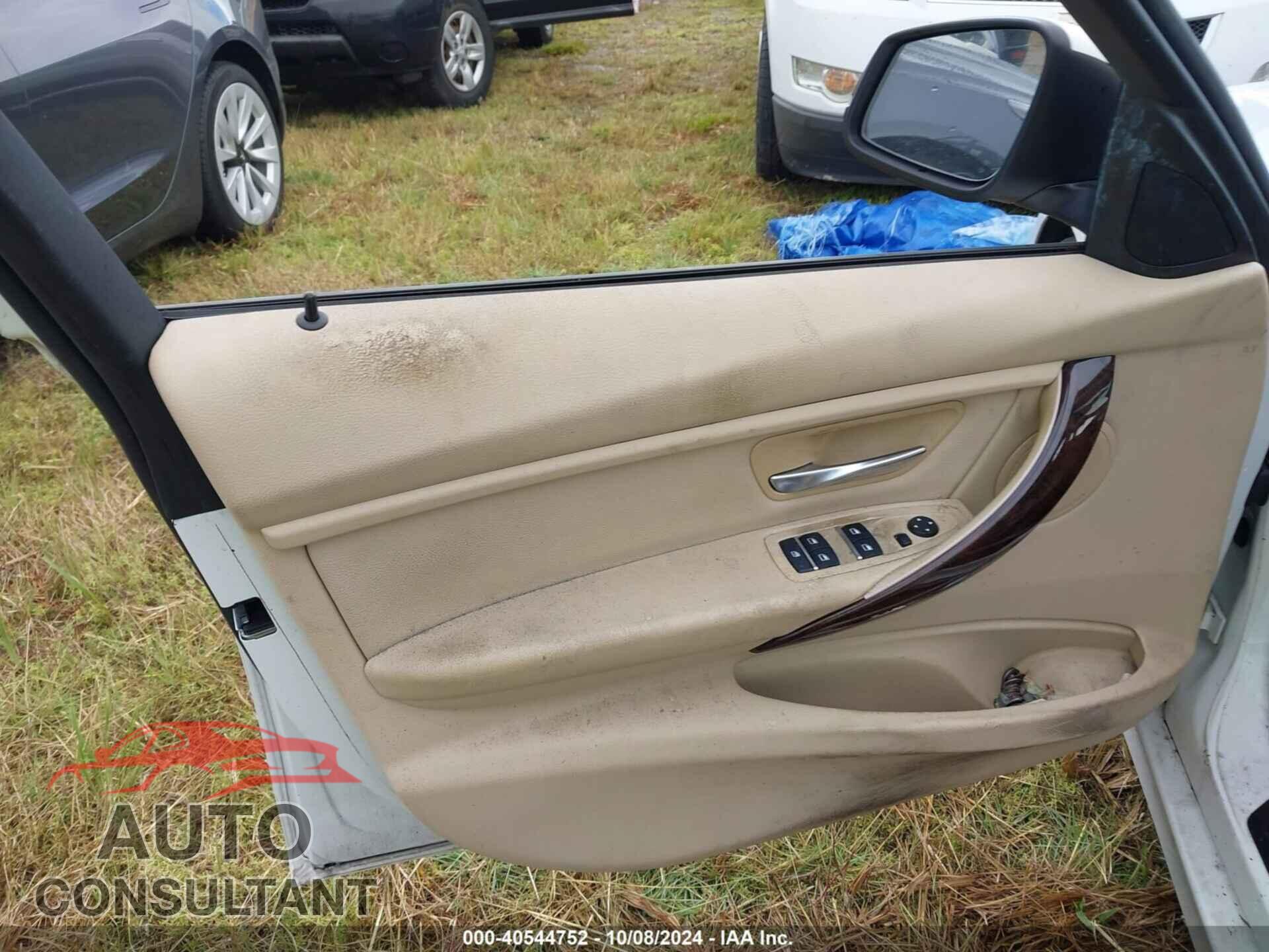BMW 320 2016 - WBA8E1G55GNU11741