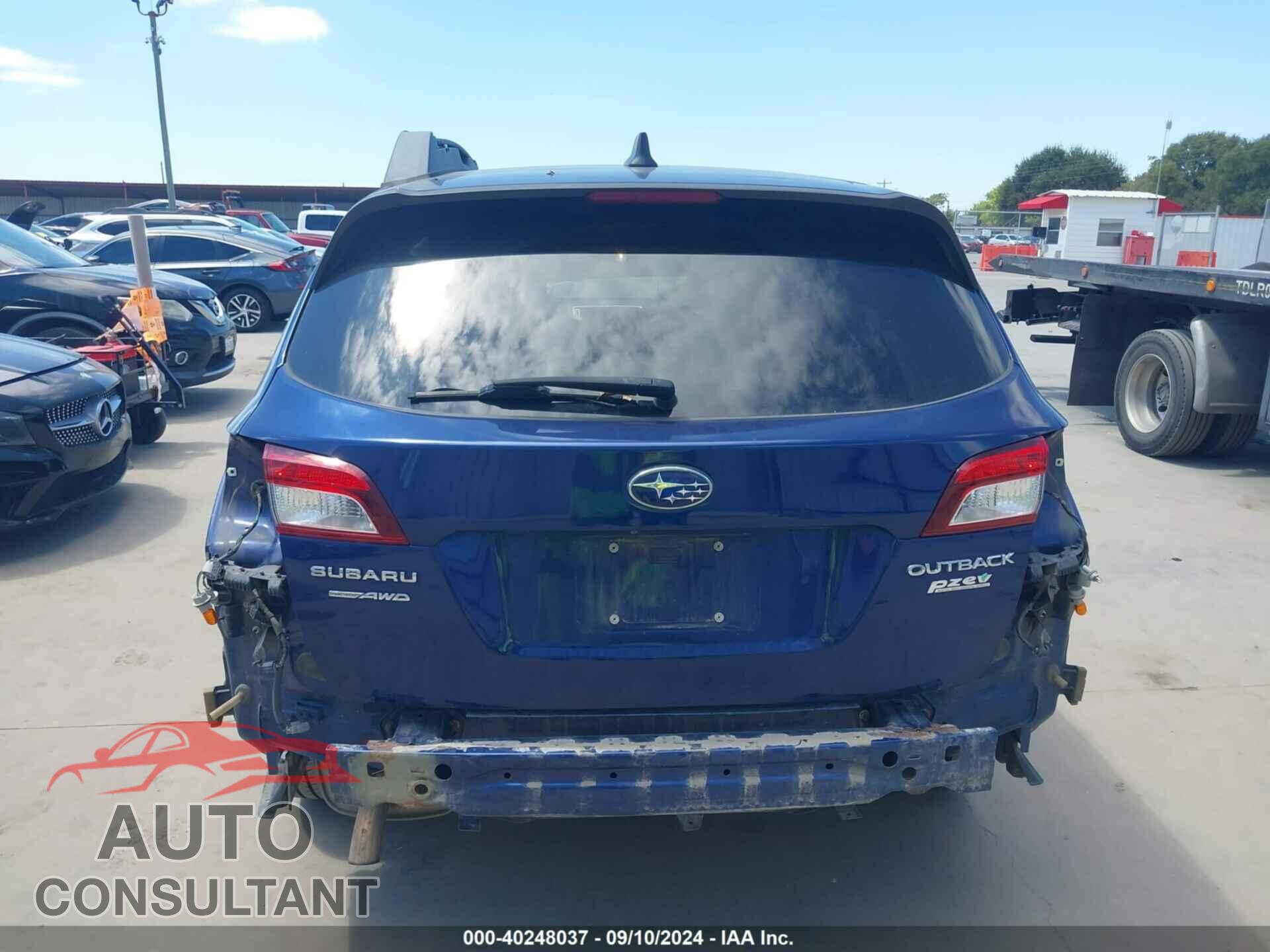 SUBARU OUTBACK 2017 - 4S4BSANC0H3359611
