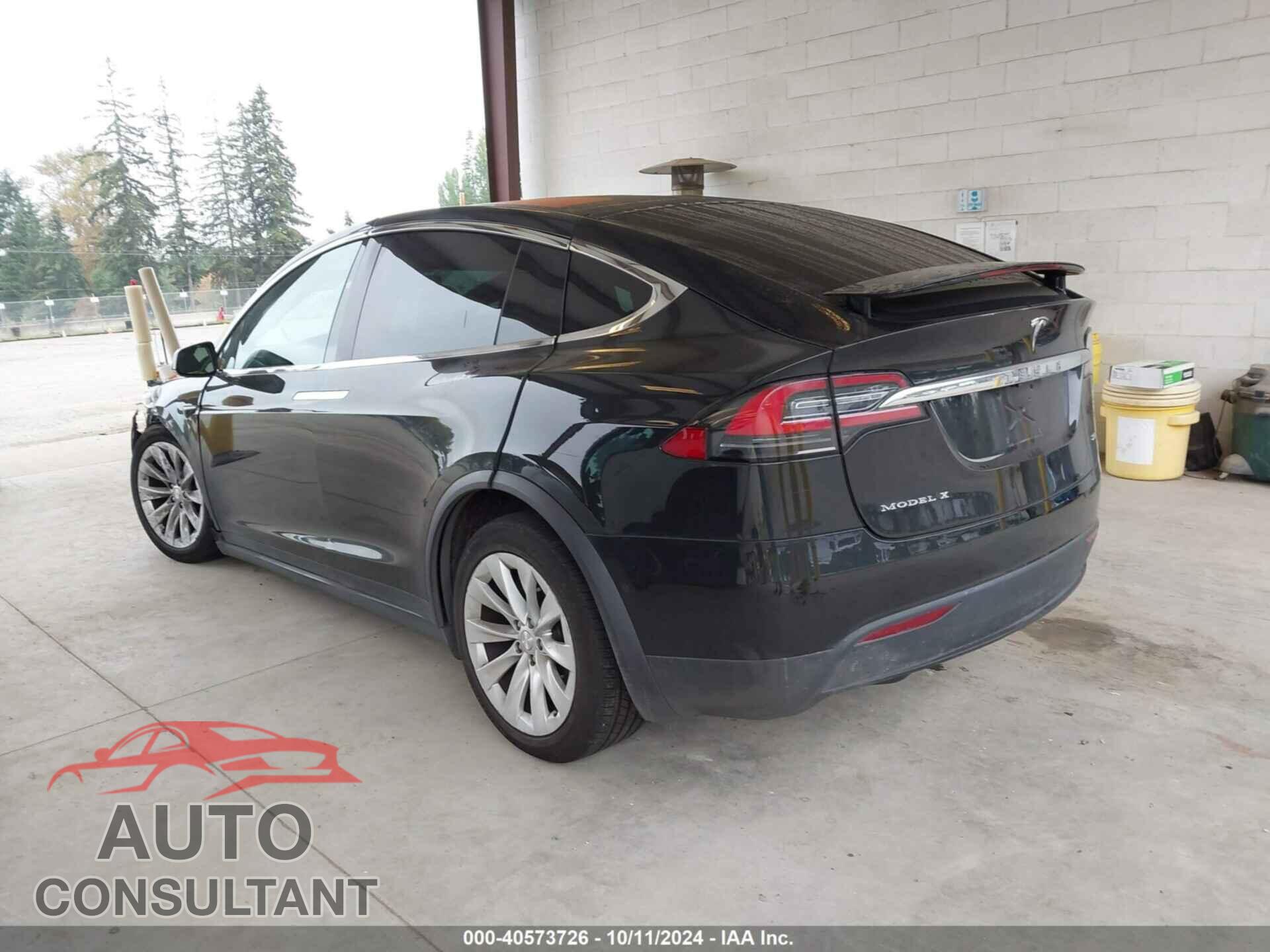 TESLA MODEL X 2017 - 5YJXCBE27HF045672