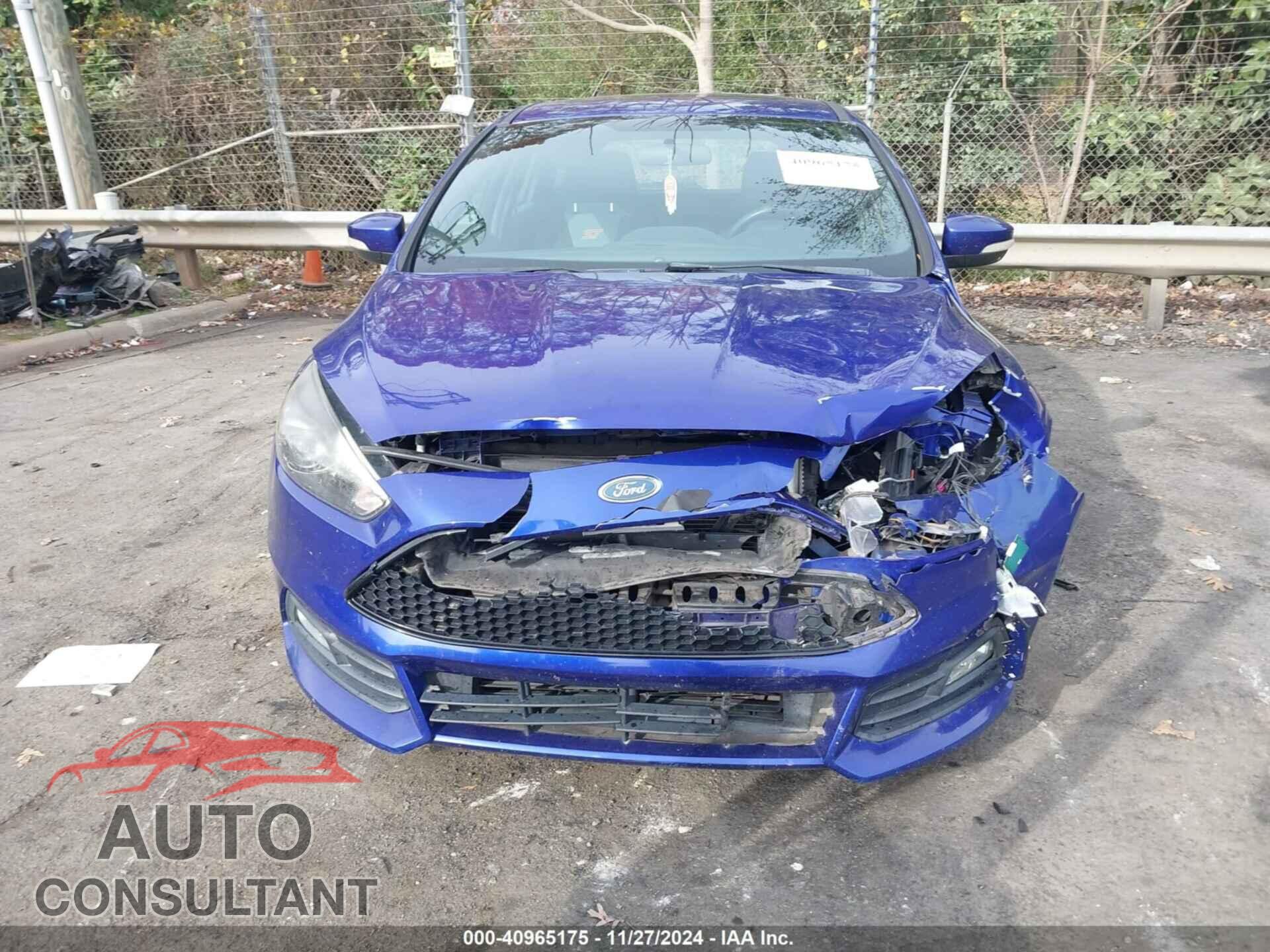 FORD FOCUS ST 2015 - 1FADP3L96FL338511