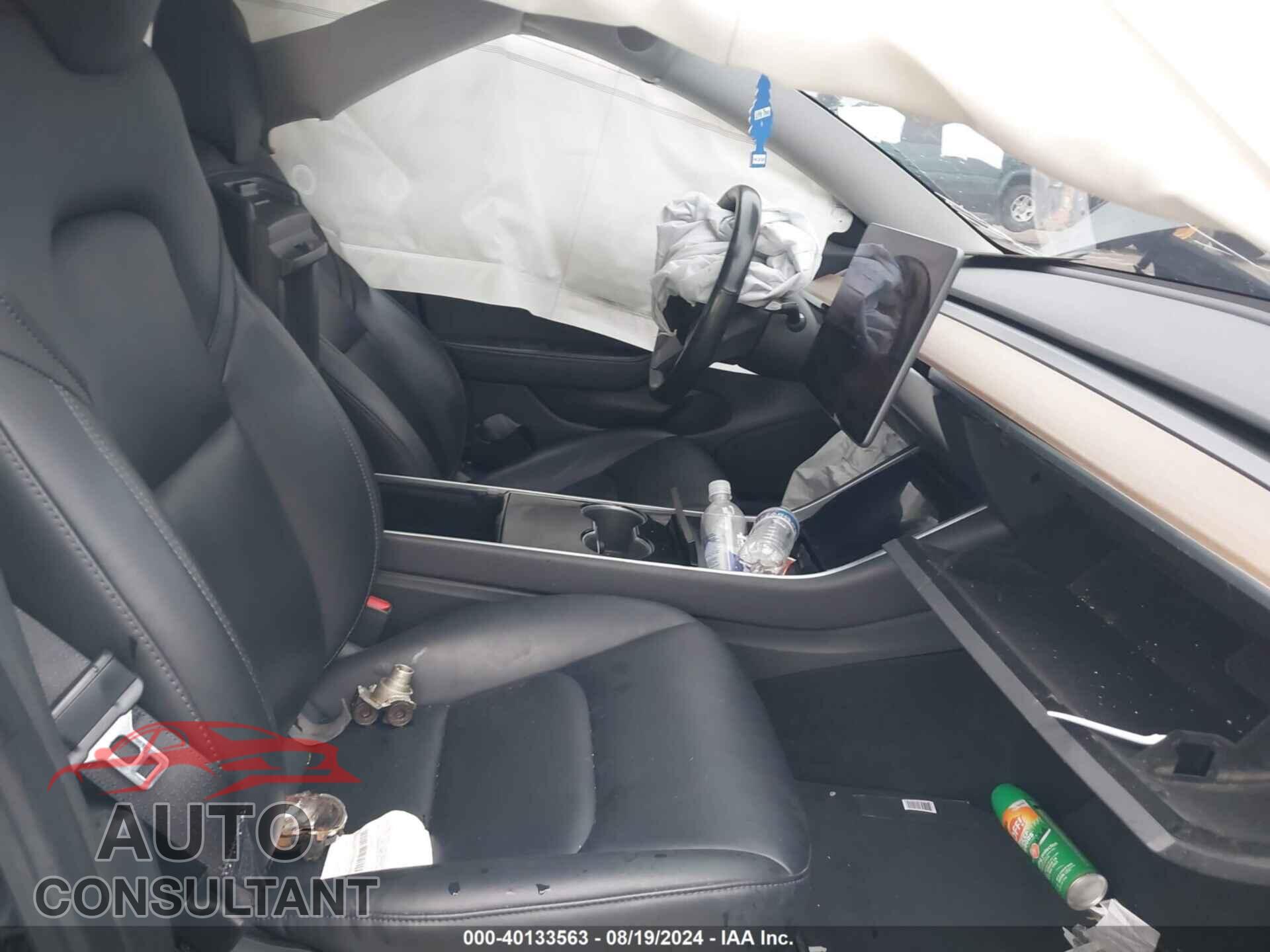 TESLA MODEL 3 2018 - 5YJ3E1EA8JF151984