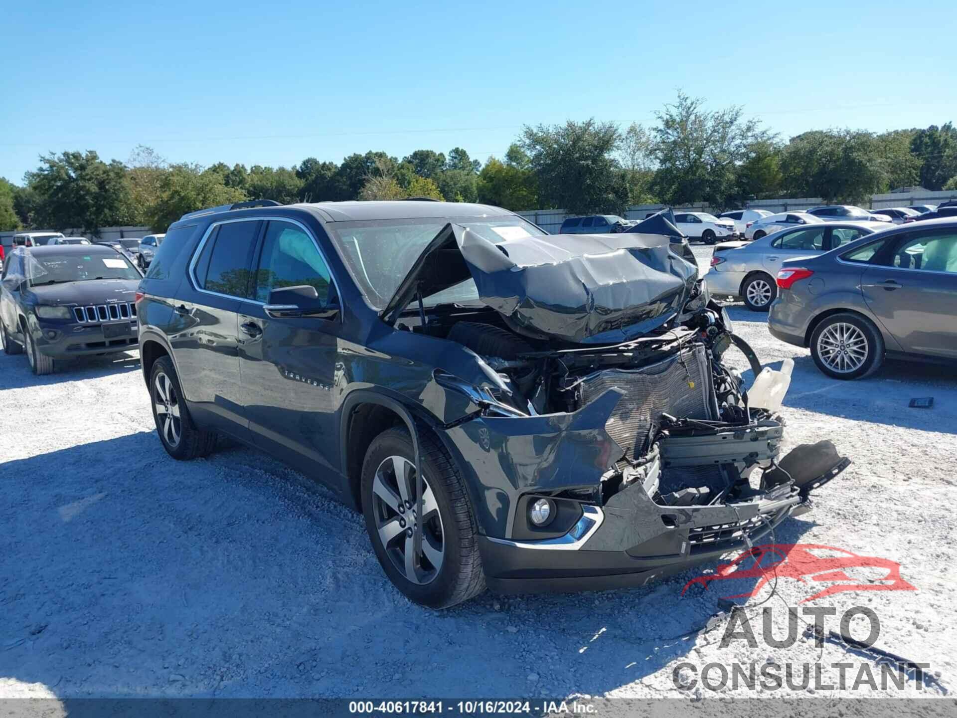 CHEVROLET TRAVERSE 2018 - 1GNERHKW1JJ108772