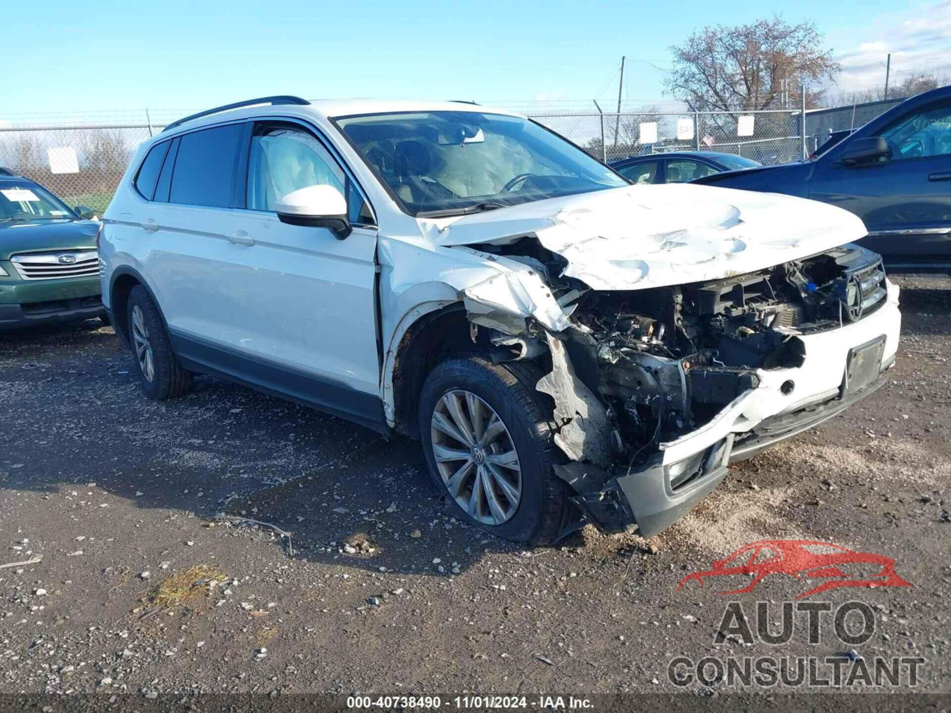 VOLKSWAGEN TIGUAN 2018 - 3VV2B7AX8JM002179