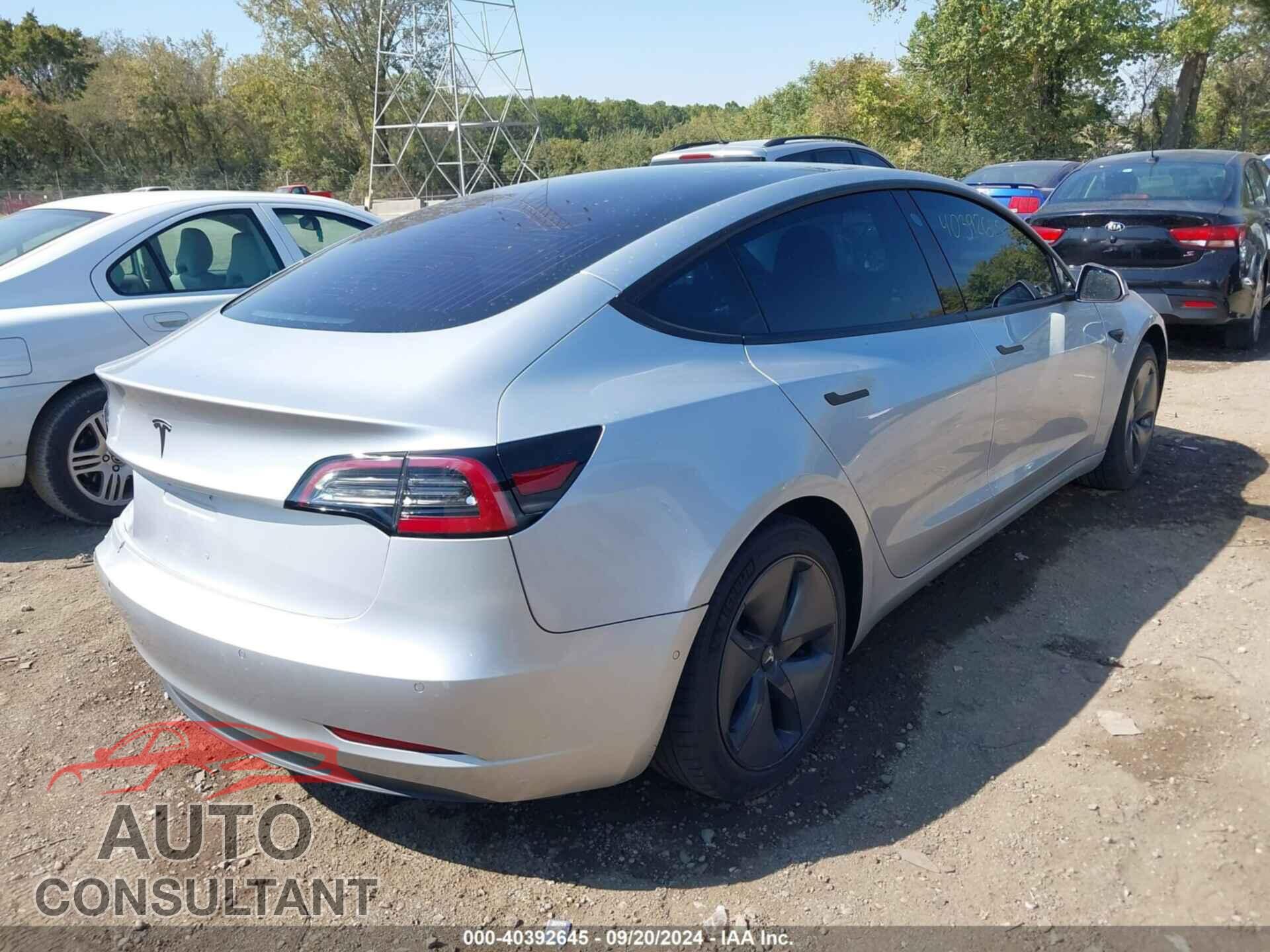 TESLA MODEL 3 2018 - 5YJ3E1EA8JF037547