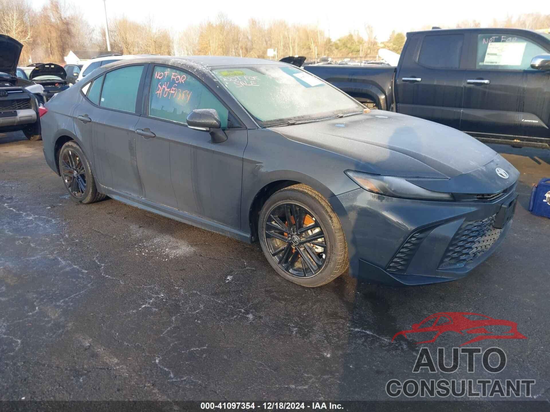 TOYOTA CAMRY 2025 - 4T1DBADK1SU505257