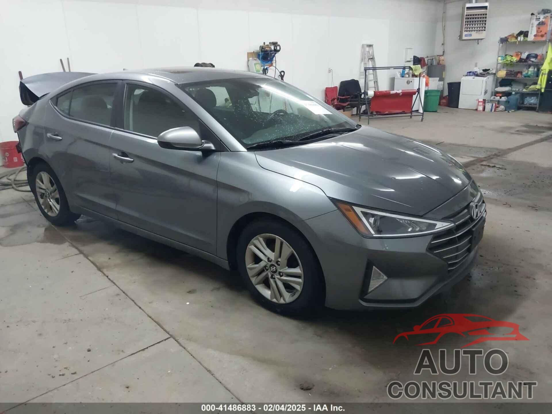 HYUNDAI ELANTRA 2019 - 5NPD84LF4KH463847