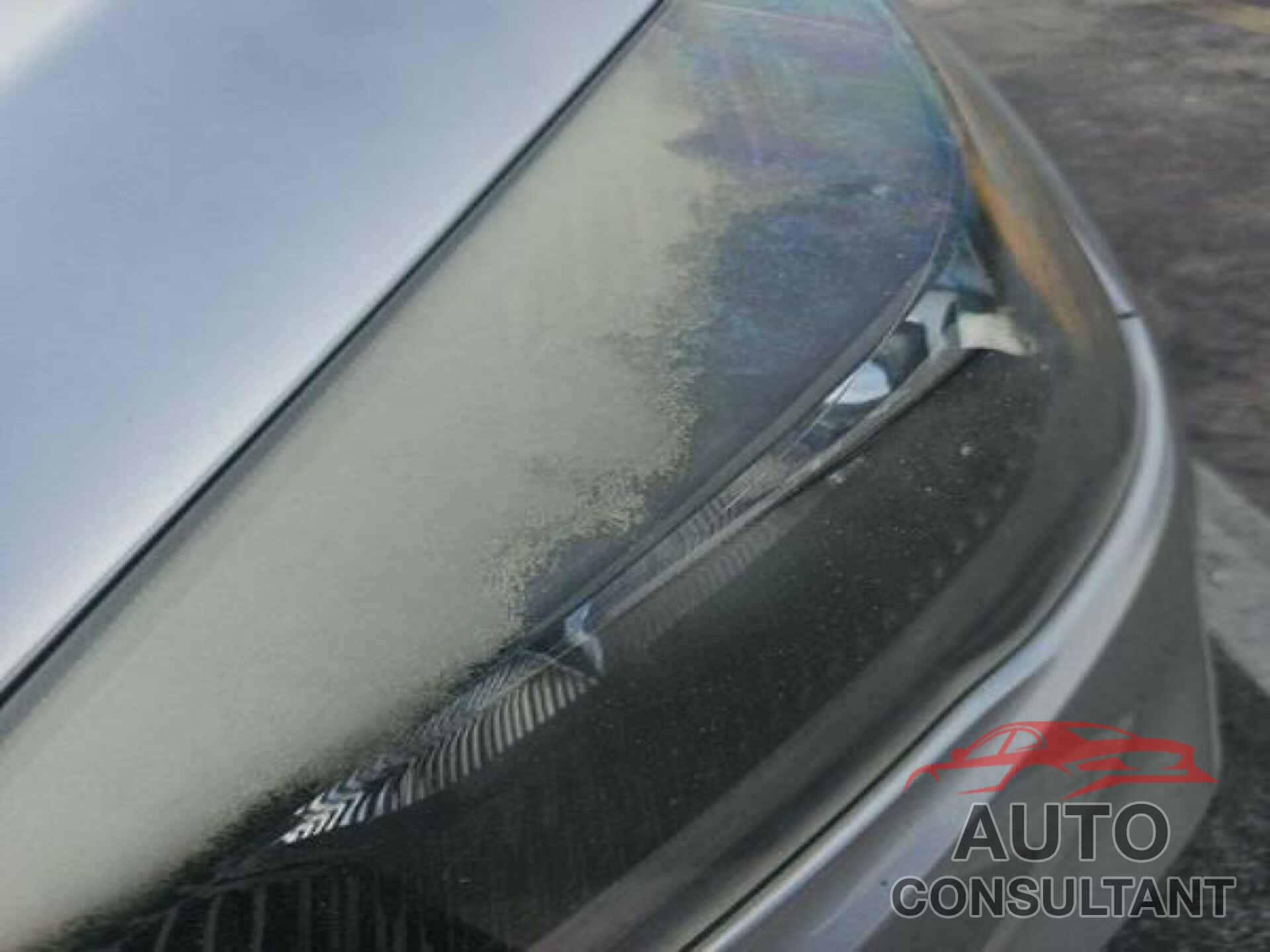 FORD ESCAPE 2018 - 1FMCU0F7XJUA61044