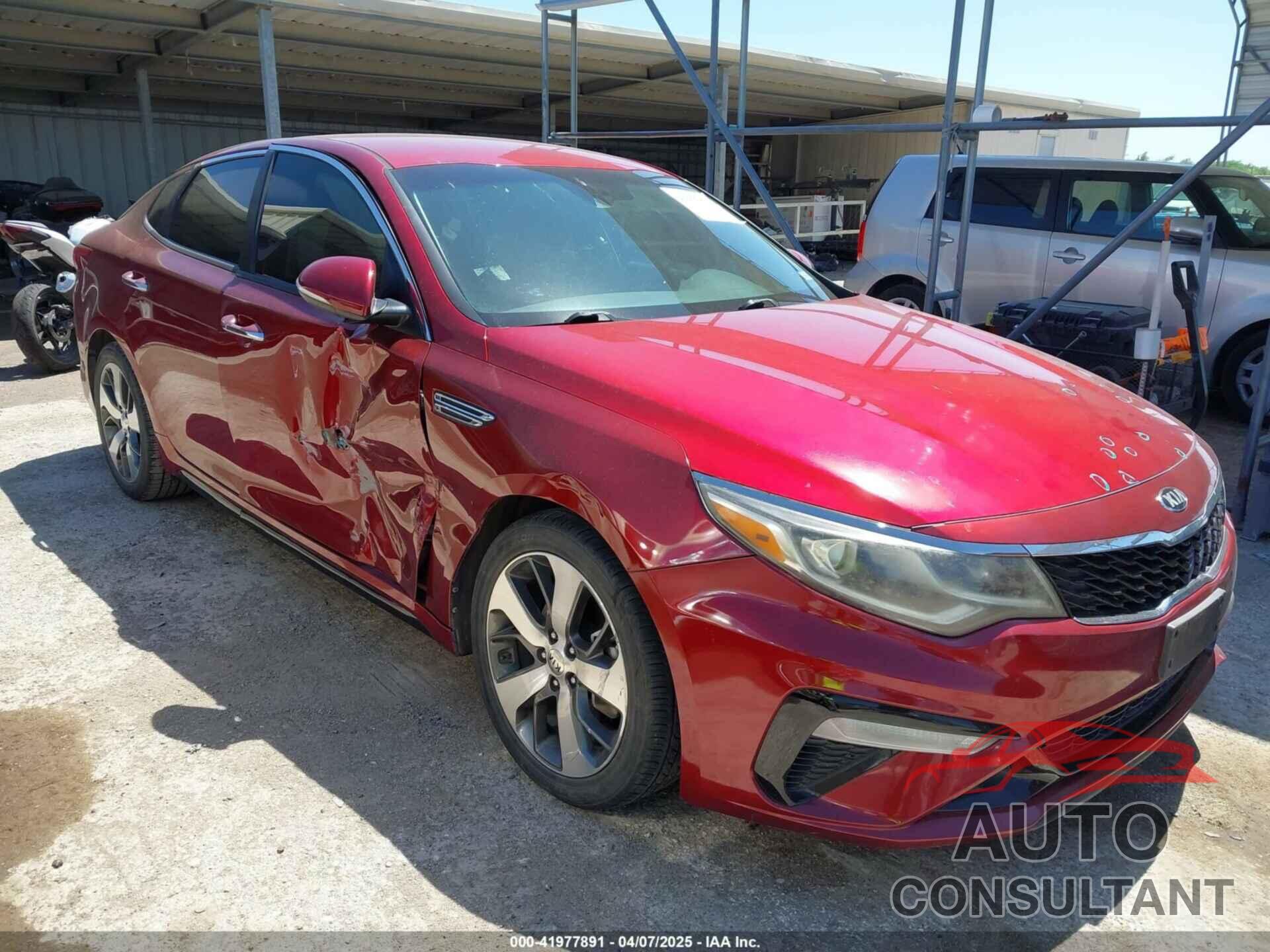 KIA OPTIMA 2019 - 5XXGT4L33KG360559