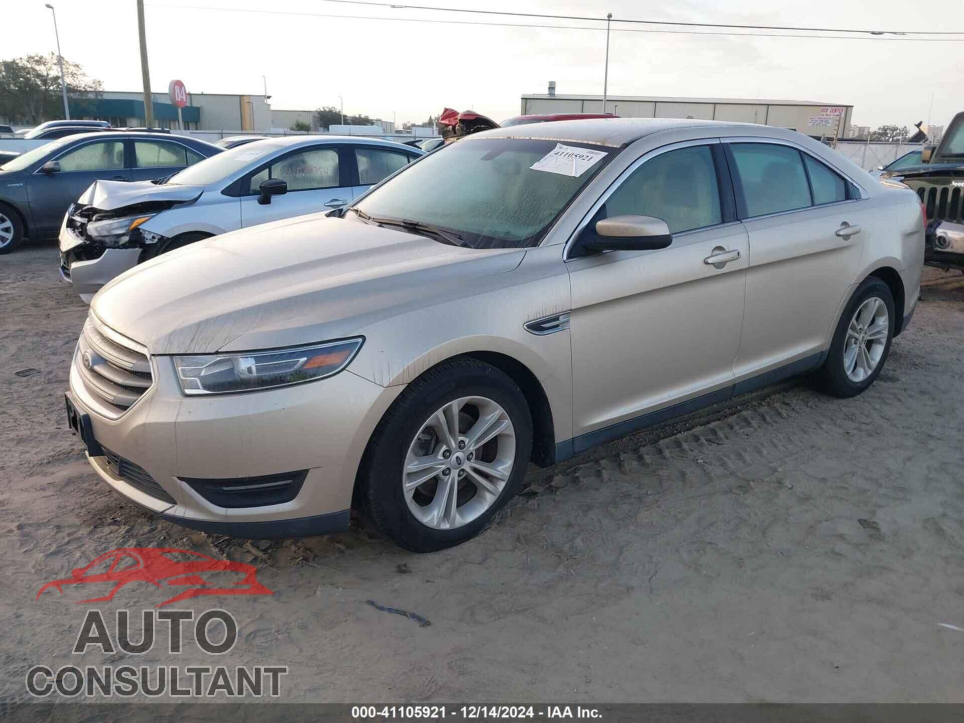 FORD TAURUS 2017 - 1FAHP2E81HG114509
