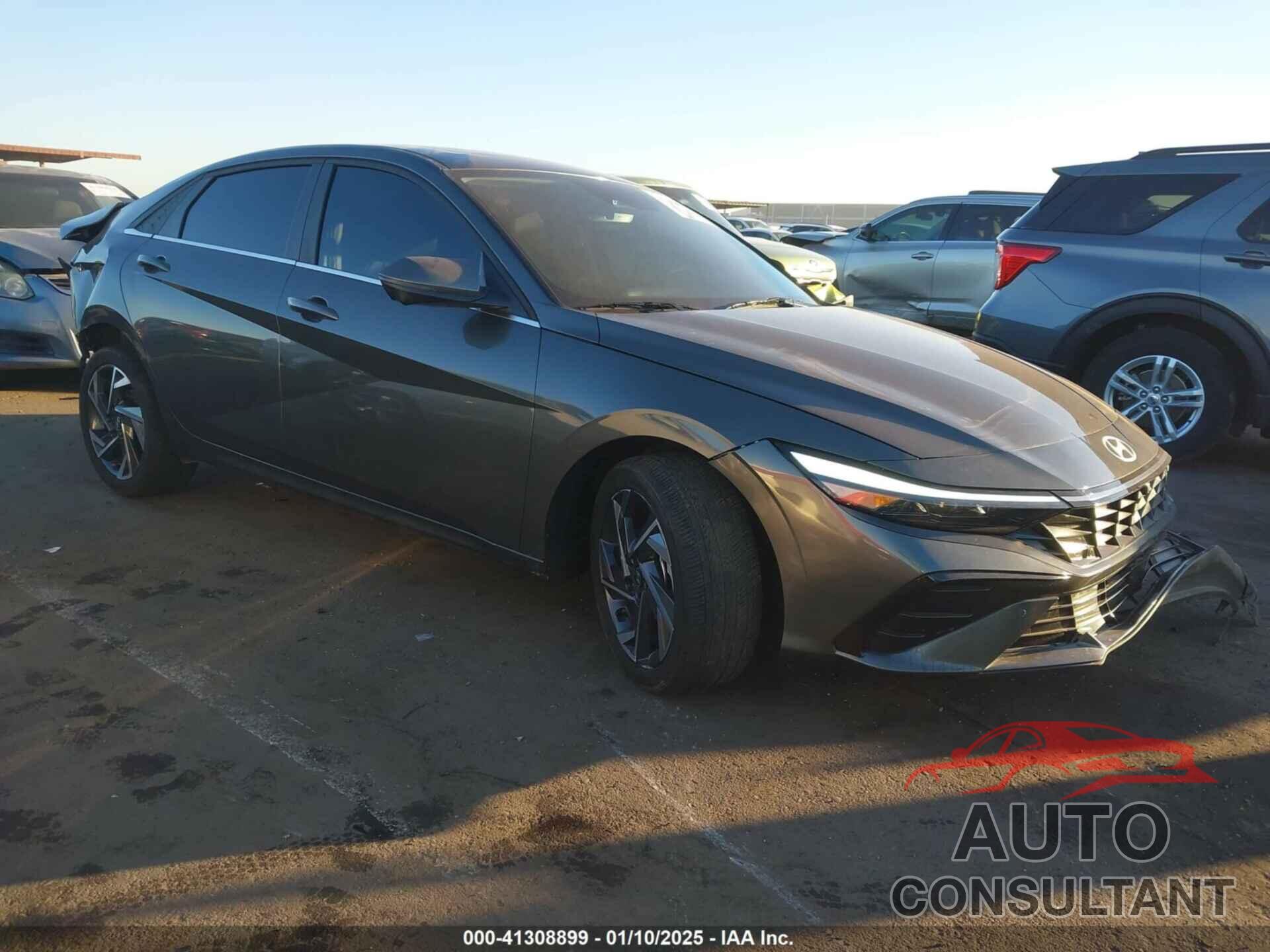 HYUNDAI ELANTRA 2024 - KMHLP4DG2RU663224